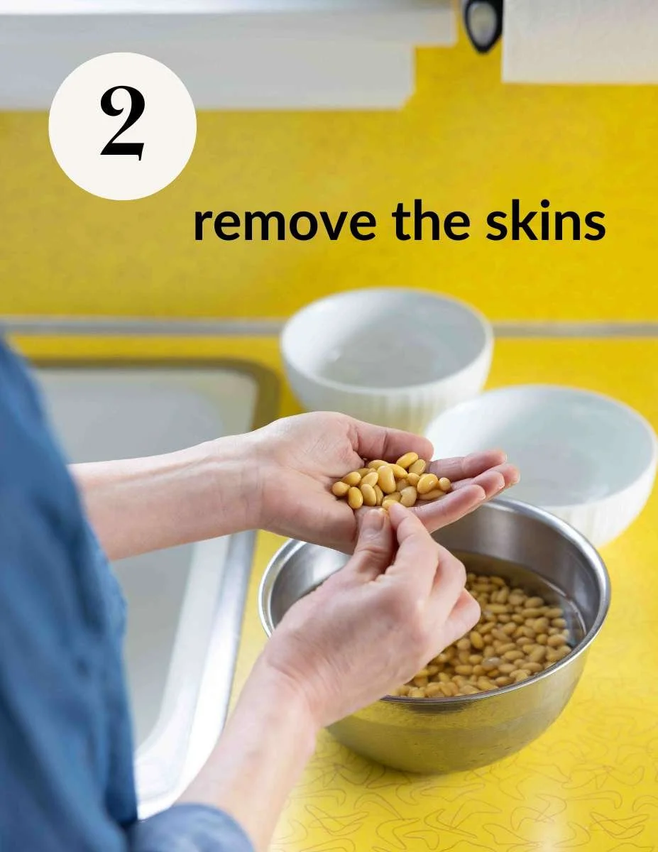removing soybean skins