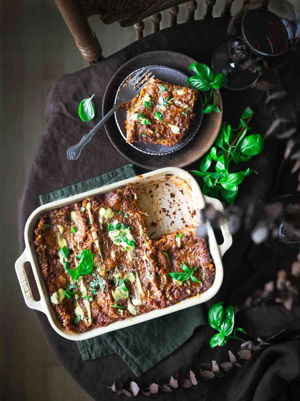 ⭐️ Meet my favorite vegan lasagna recipe!

This Vegan Lasagna Recipe with Meaty Bolognese is made with a hearty marinara sauce, creamy cashew bechamel, spinach, and no-boil lasagna noodles, topped with vegan parmesan cheese and fresh basil. It&rsquo;