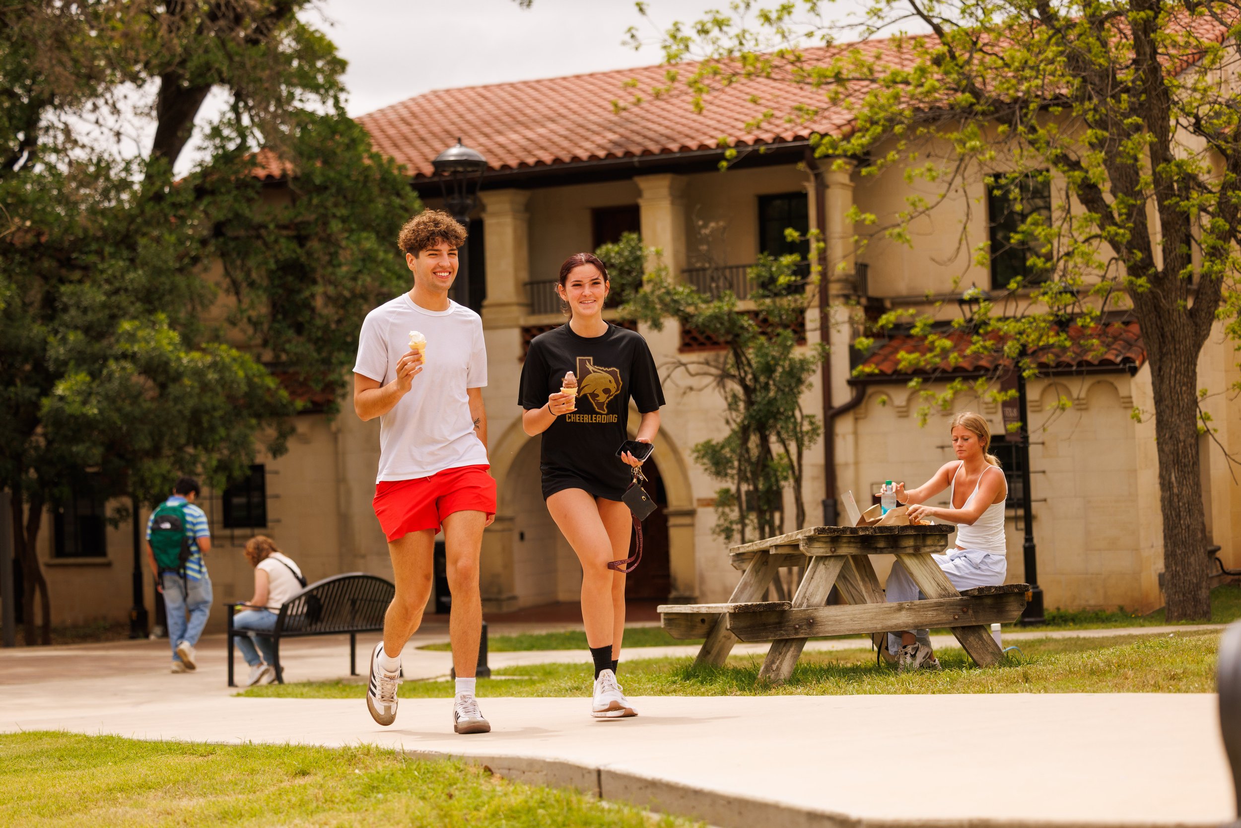 FJG-TXST-1910.jpg