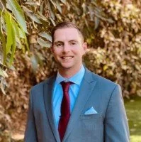 Social Proof_Zak Edgington_200.jfif