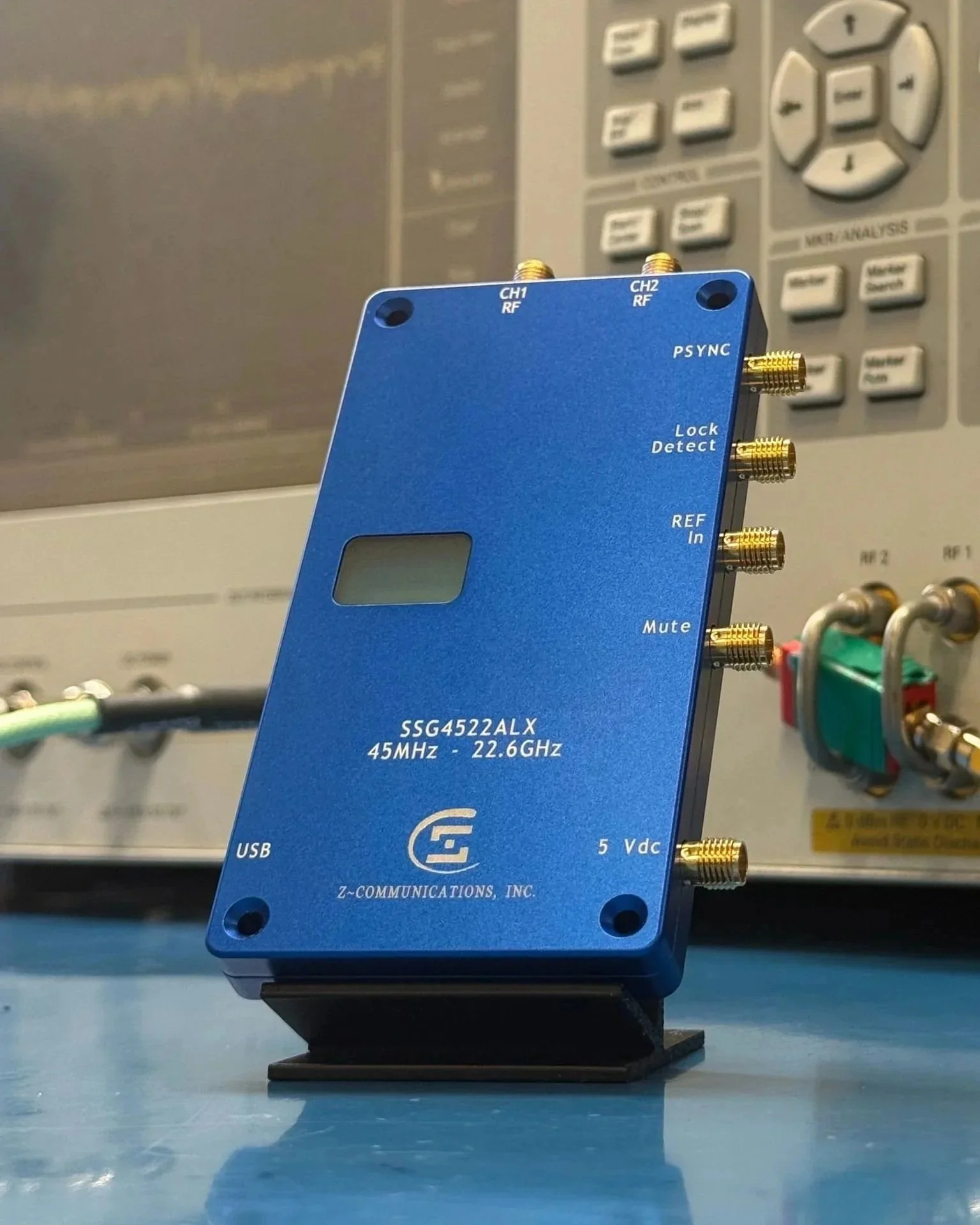 Smart Frequency Generator — Z-Comm