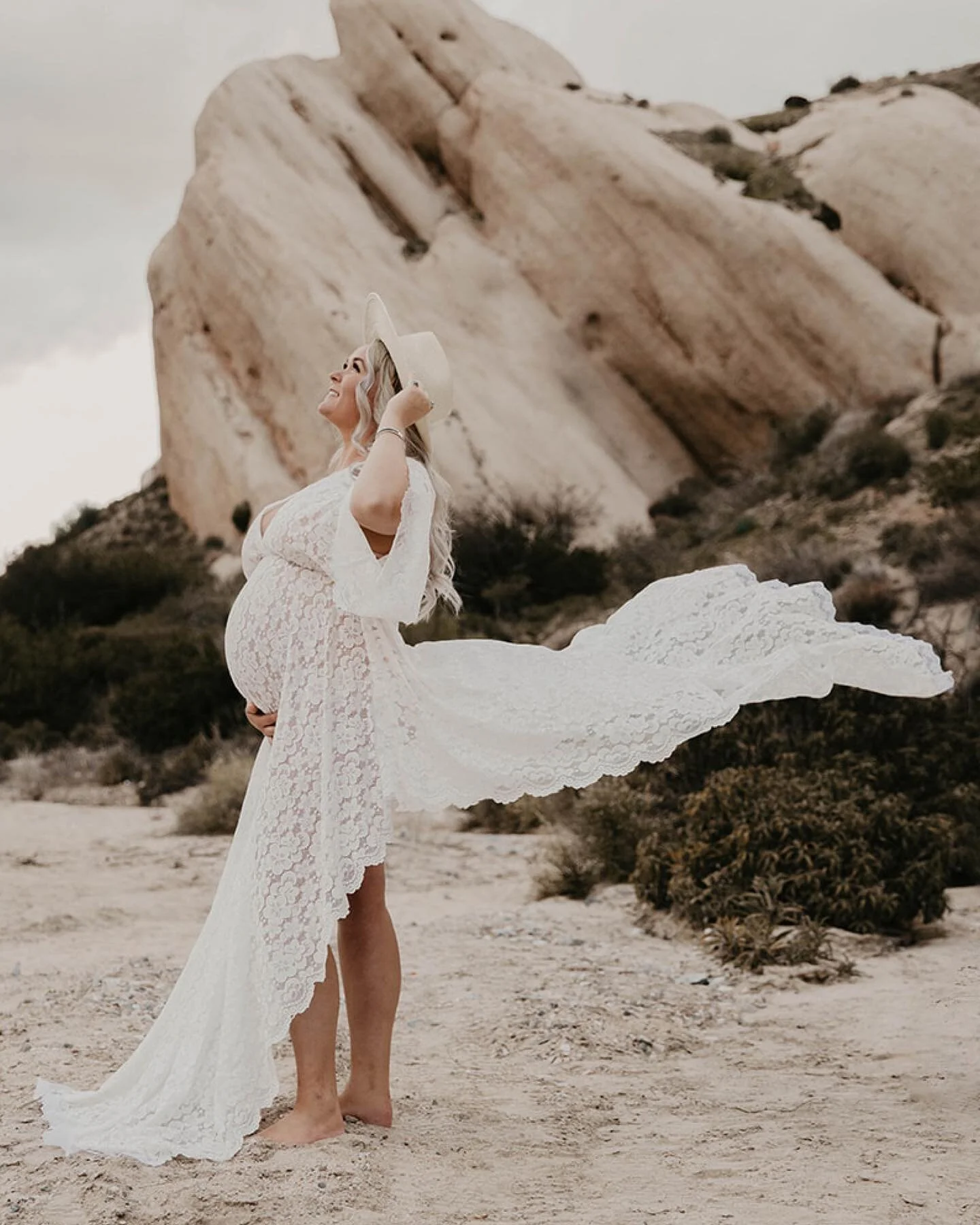 I&rsquo;ve really been slacking on the posting lately. Life has just been a lot these last months&hellip; but I&rsquo;m ready to dive in! I have weddings coming up and Mothers Day Minis that sold out!! Thank you to everyone!! If you missed them let&r