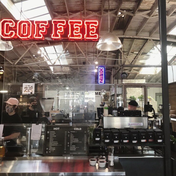 ☕️ while we're talking about San Diego, gotta give a whole shoutout to @jamescoffeeco! not only do they whip up a DELISH brew, they incorporate sustainability into their biz practices (🤤), their locations are in awesome neighborhoods, and their spot
