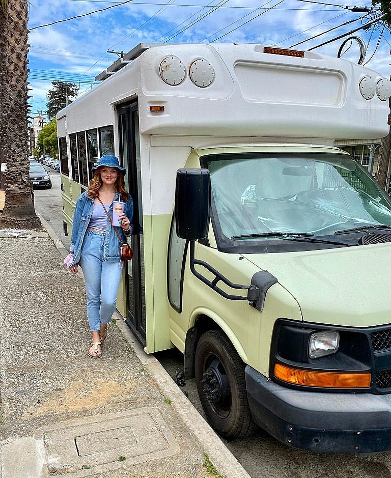 early days of bus life… moving in, a stolen bucket, and exploring The Bay