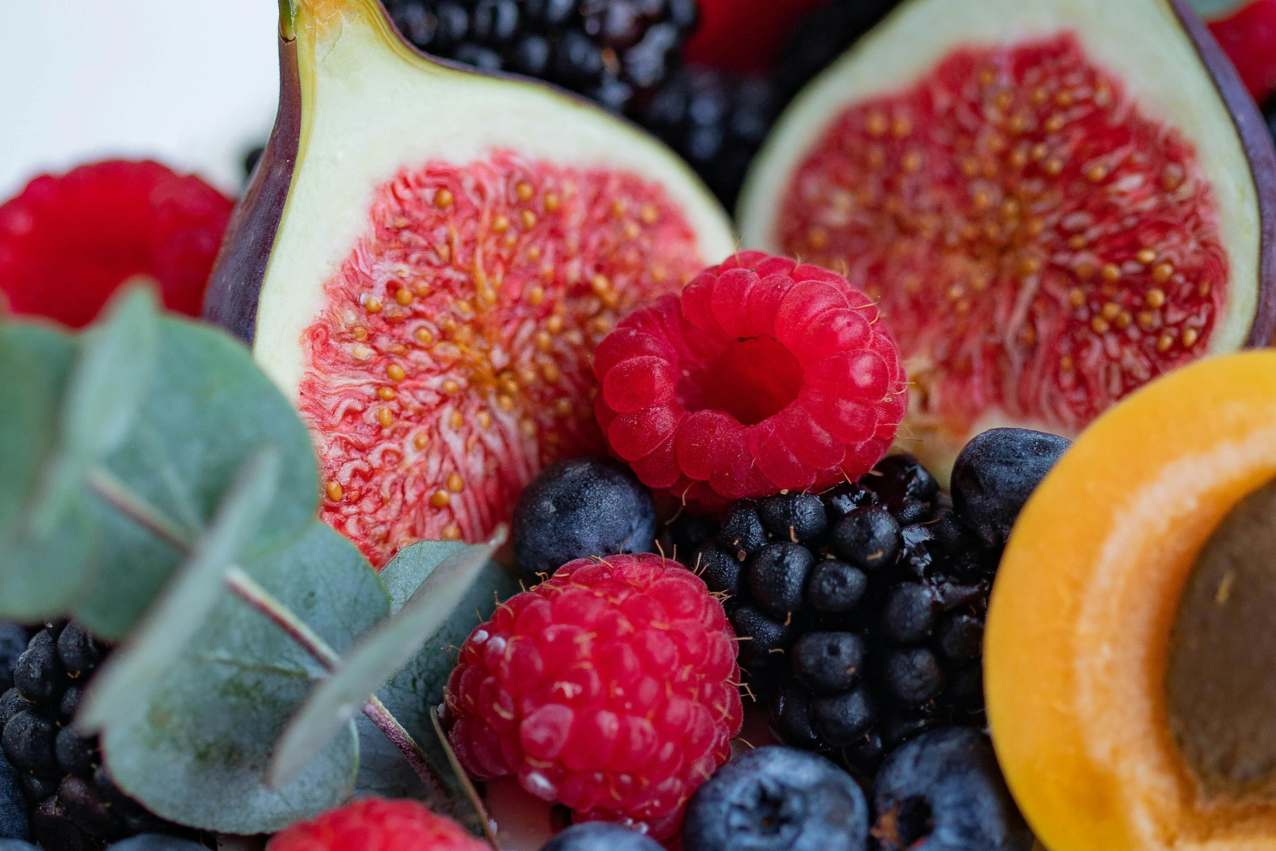The Evolution and Art of Fruity Notes in Perfumery