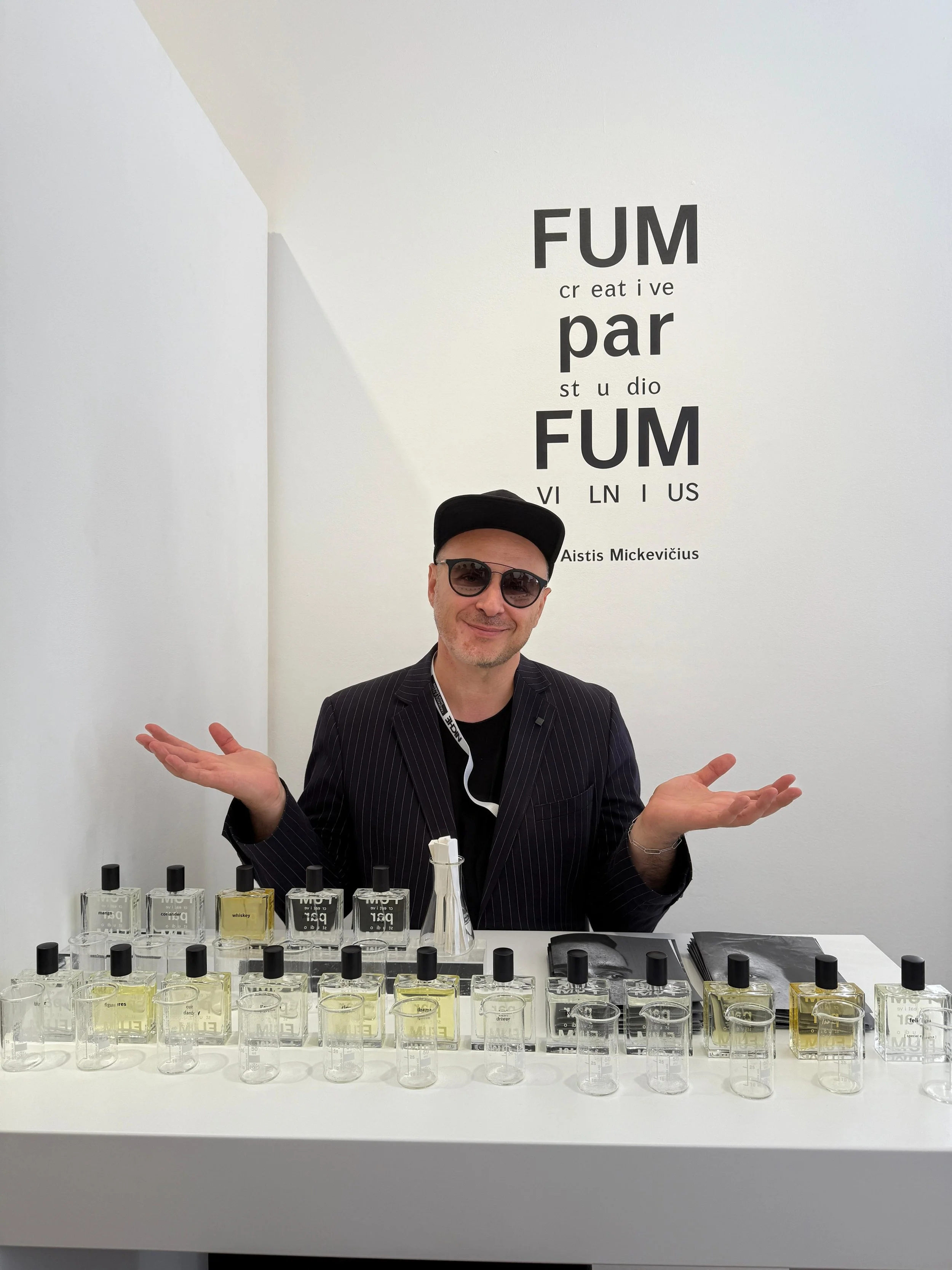 From Stage to Scent: The Avant-Garde Language of FUMparFUM