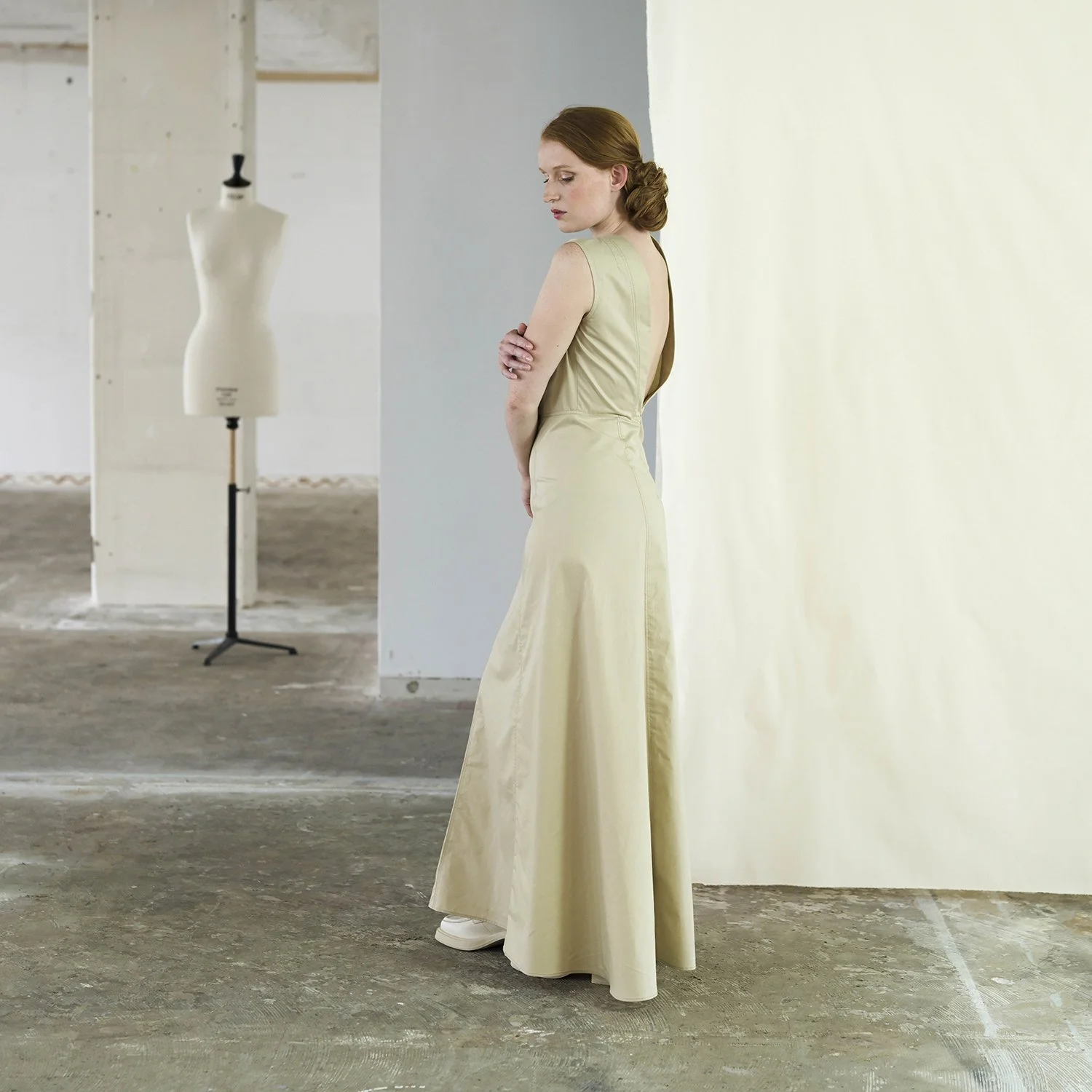 Robe_godets_F_SHOOT_200099light.jpg