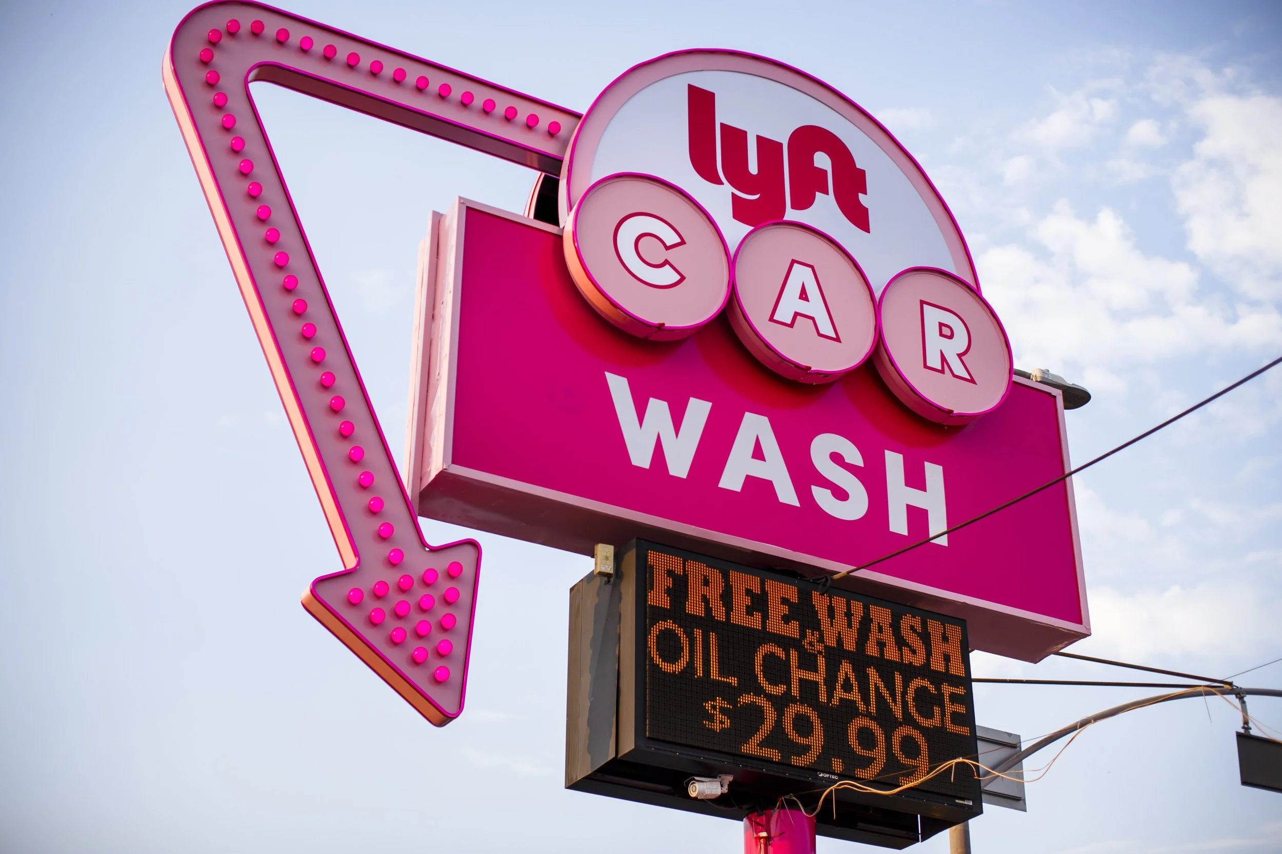 lyft-car-wash-sign.JPG