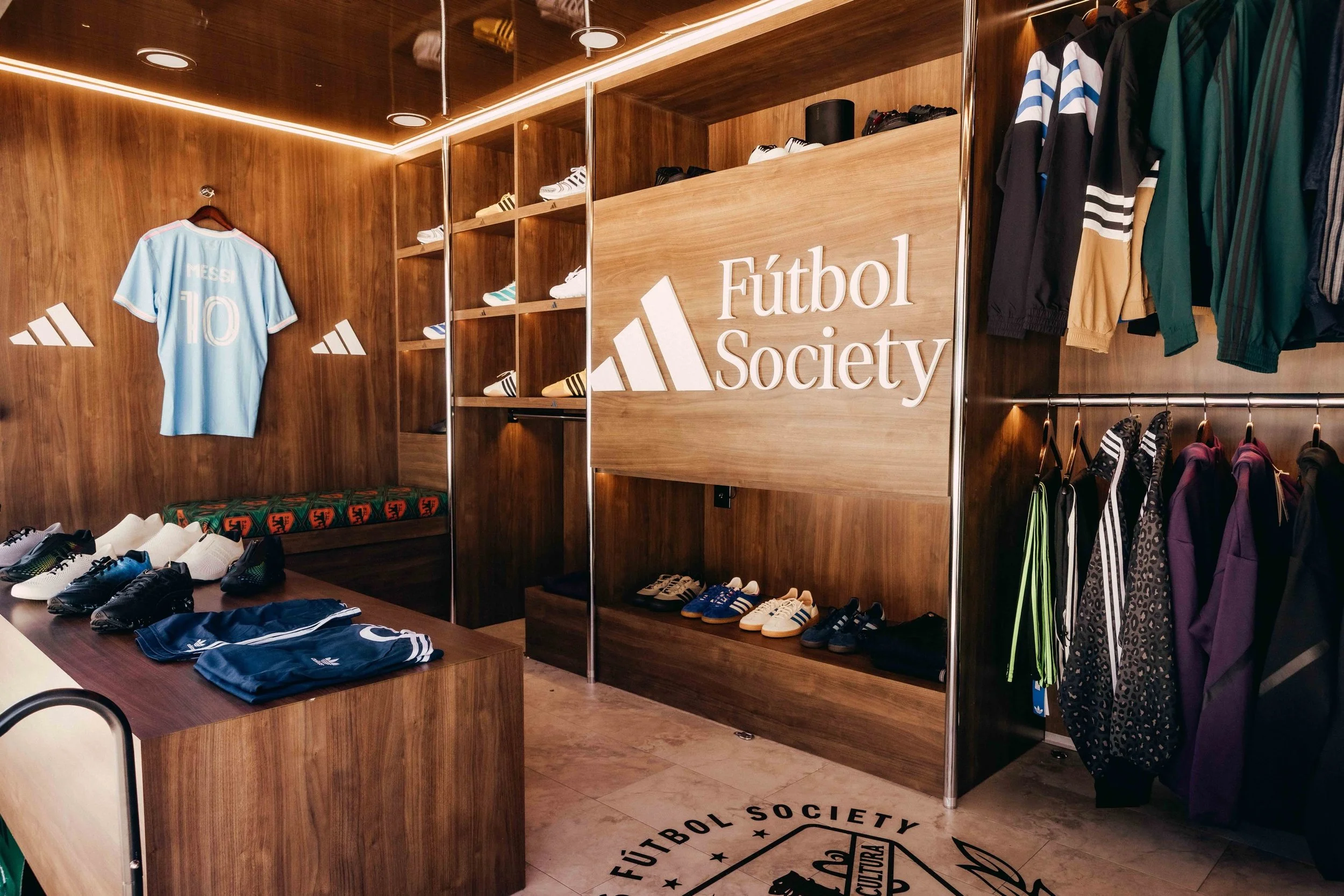 From Miami to Fort Lauderdale to Orlando, we took adidas F&uacute;tbol Society on the road for the FIFA Club World Cup 🏆.

Stoelt Productions led the production design and oversaw fabrication of a custom seeding truck that transformed into a premium