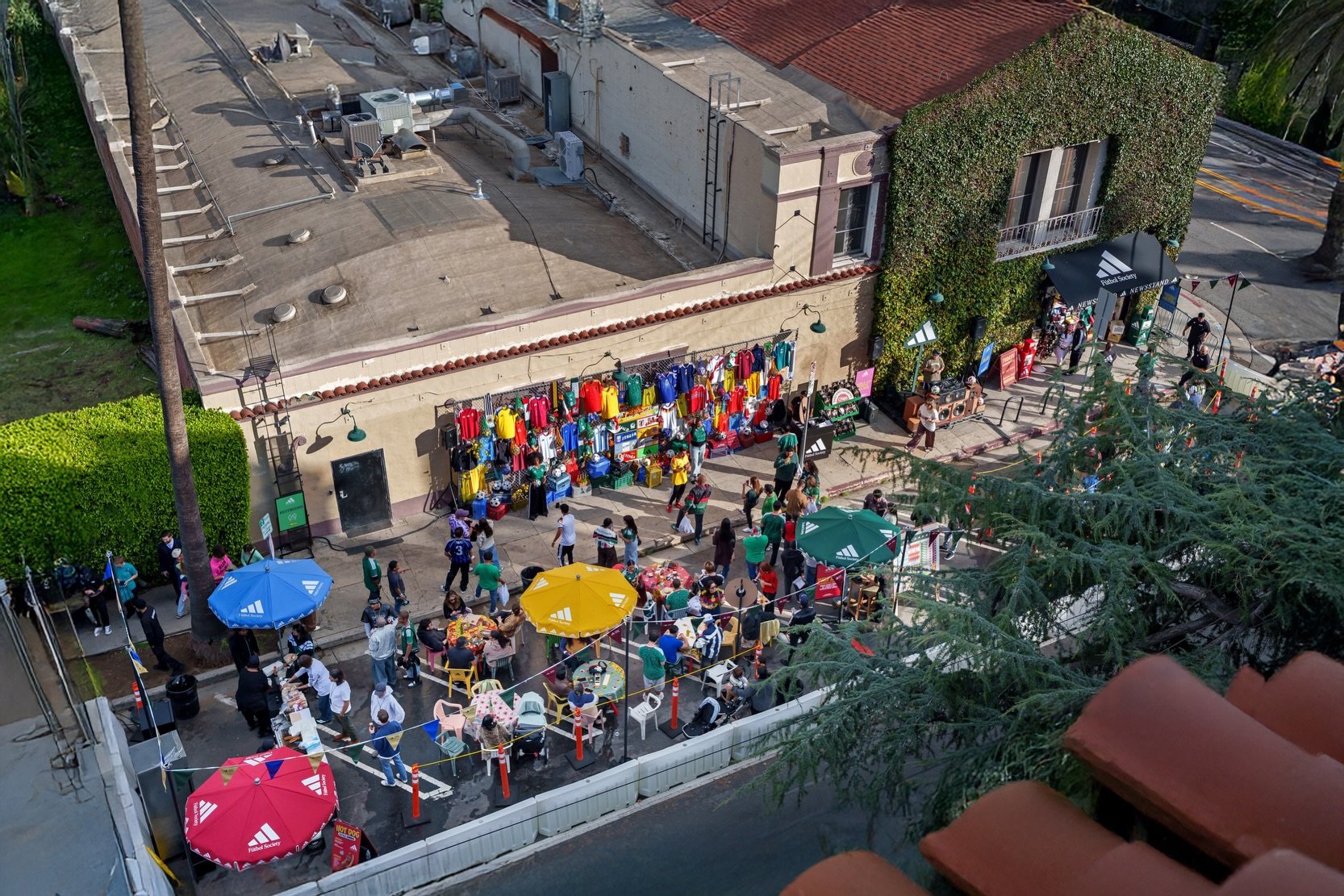 We didn&rsquo;t put the jerseys on display. We turned them into the display.

For the adidas World Cup 2026 Home Jersey launch, we transformed an iconic Hollywood newsstand into a fully reimagined f&uacute;tbol marketplace&mdash;where nothing was qui