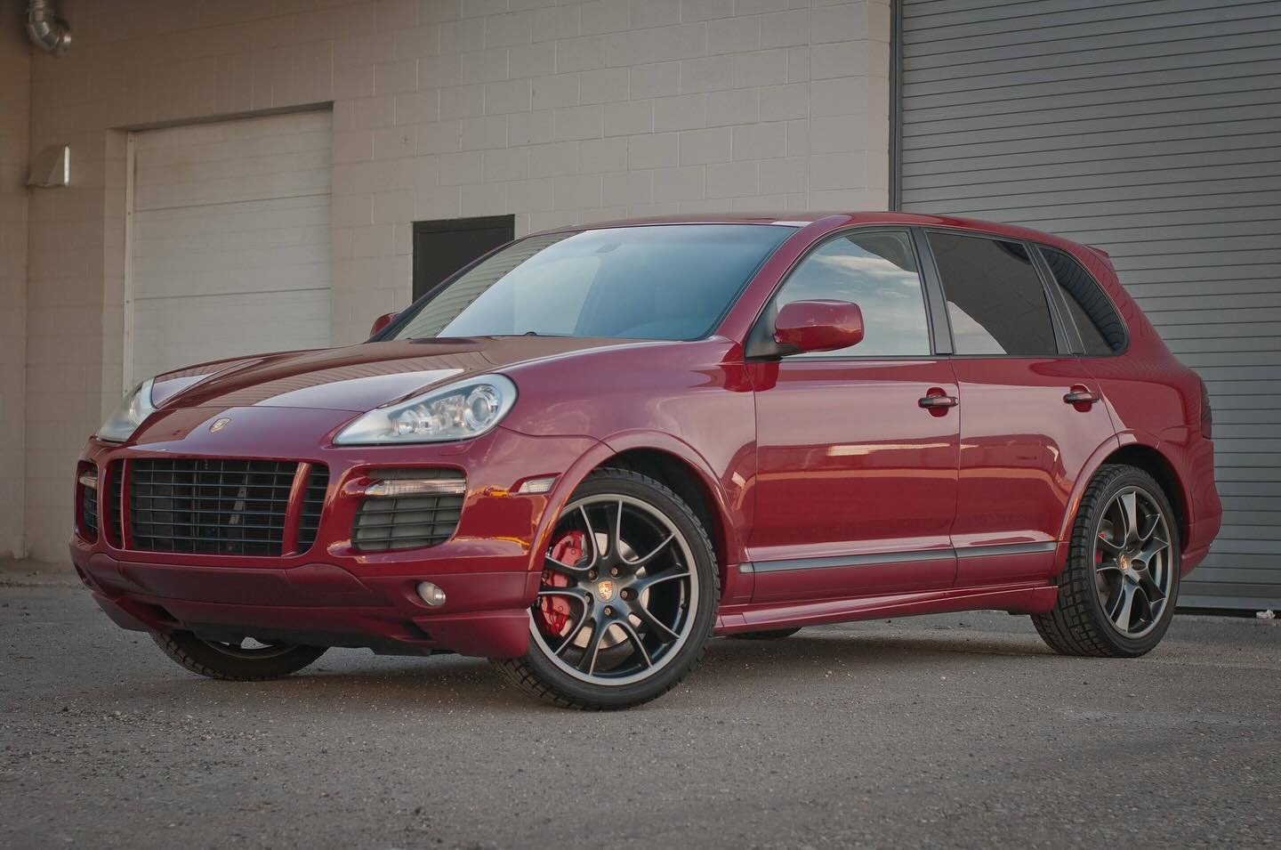 This &lsquo;08 Cayenne GTS, in arguably the most special color &ldquo;GTS Red&rdquo;, was bought direct from dealer auctions in Japan and imported to Canada. 

Many unique features available only in the GTS model make them highly desirable. 

We thin