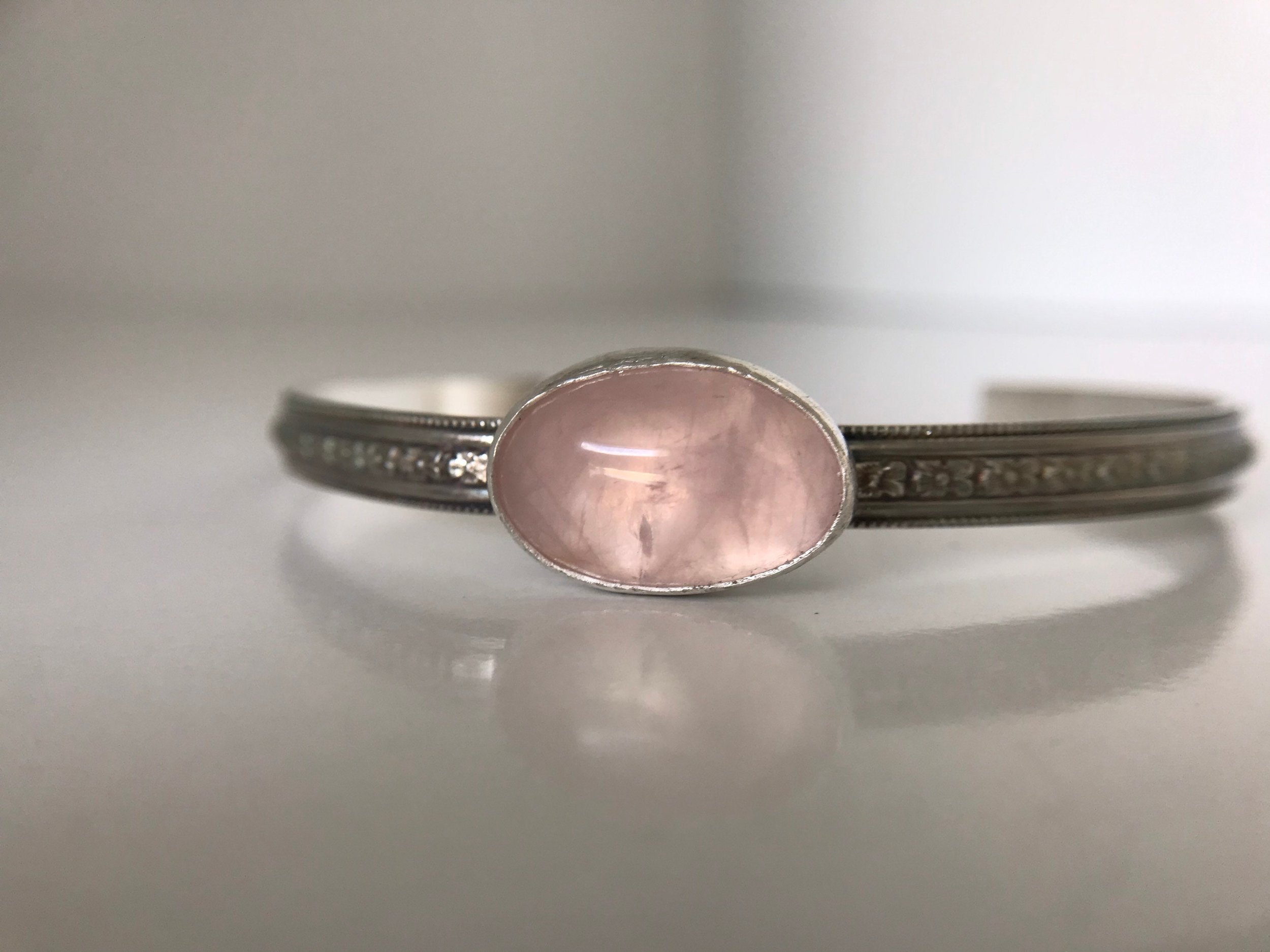 https://i.etsystatic.com/8548745/r/il/24c25b/2376892080/il_fullxfull.2376892080_sf58.jpg