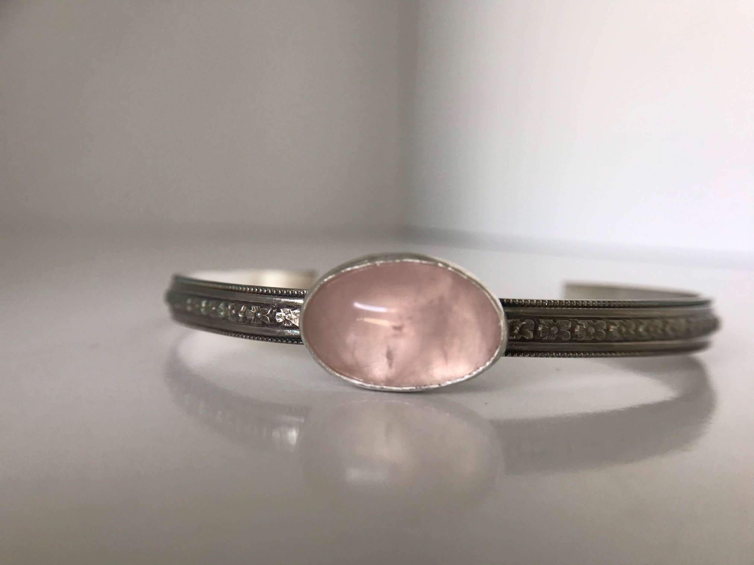 https://i.etsystatic.com/8548745/r/il/1e07eb/2424498829/il_fullxfull.2424498829_b7xj.jpg