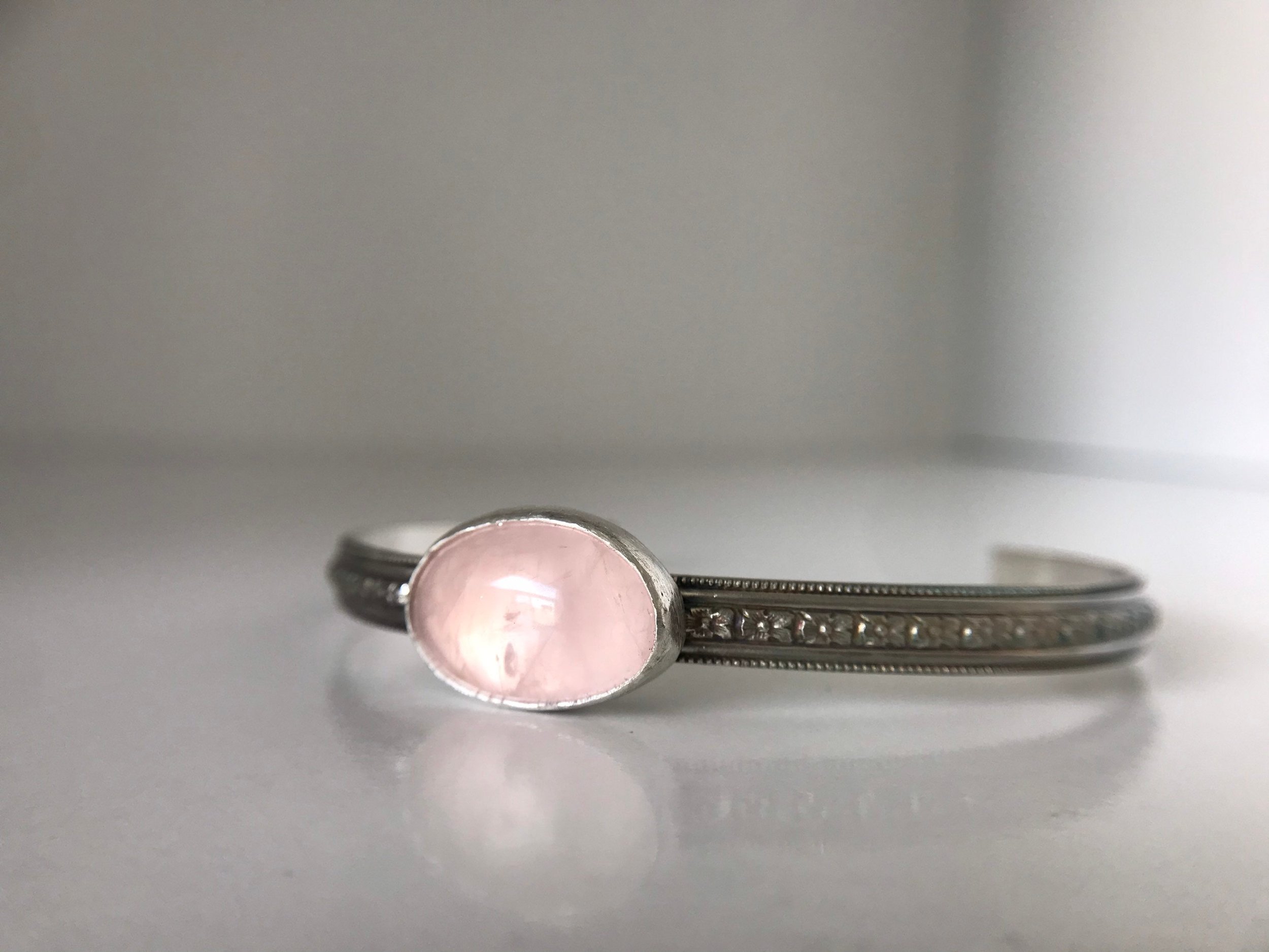 https://i.etsystatic.com/8548745/r/il/e9491f/2376892816/il_fullxfull.2376892816_o0im.jpg