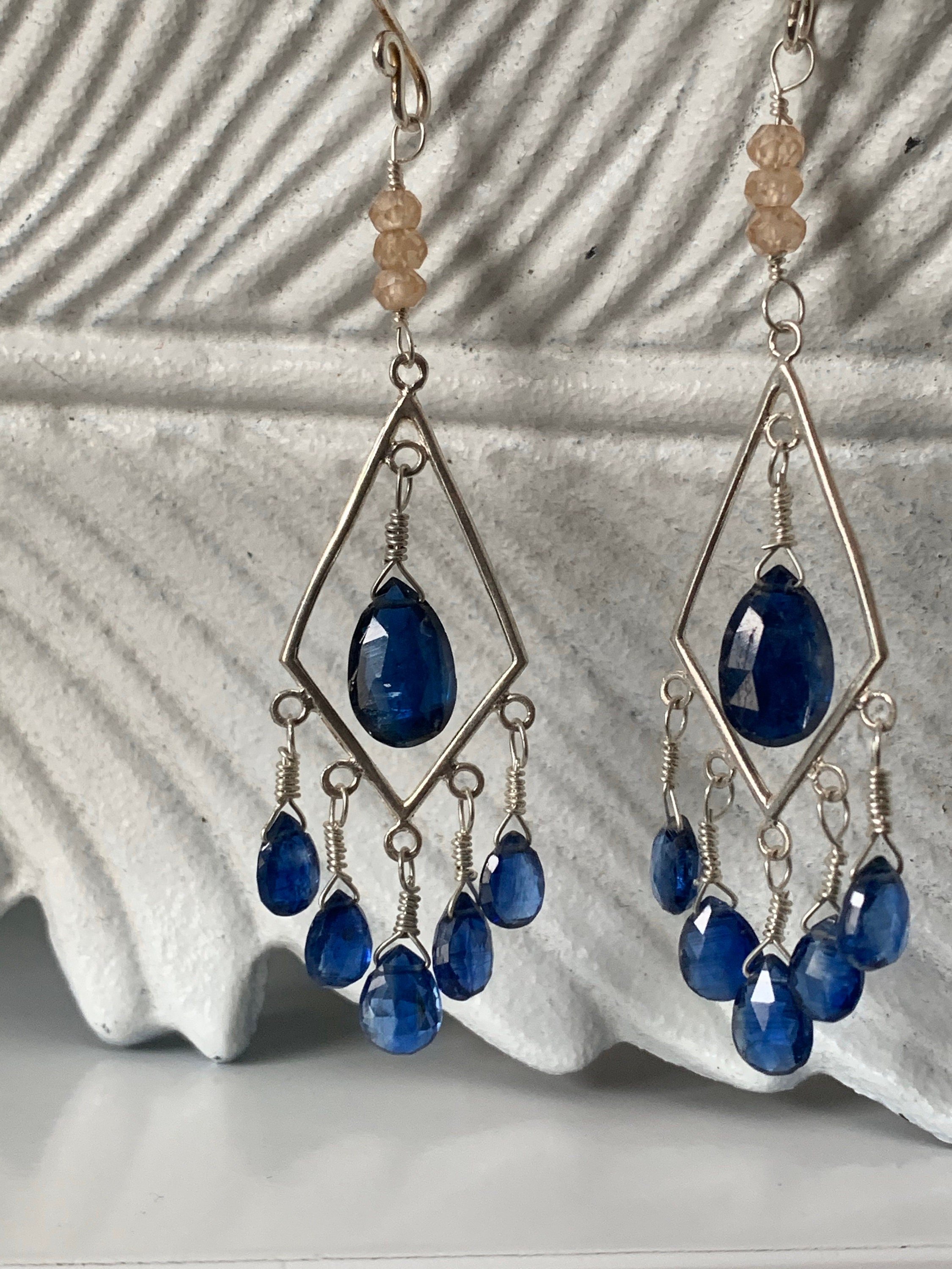 https://i.etsystatic.com/8548745/r/il/81b5e5/2171967538/il_fullxfull.2171967538_ayss.jpg