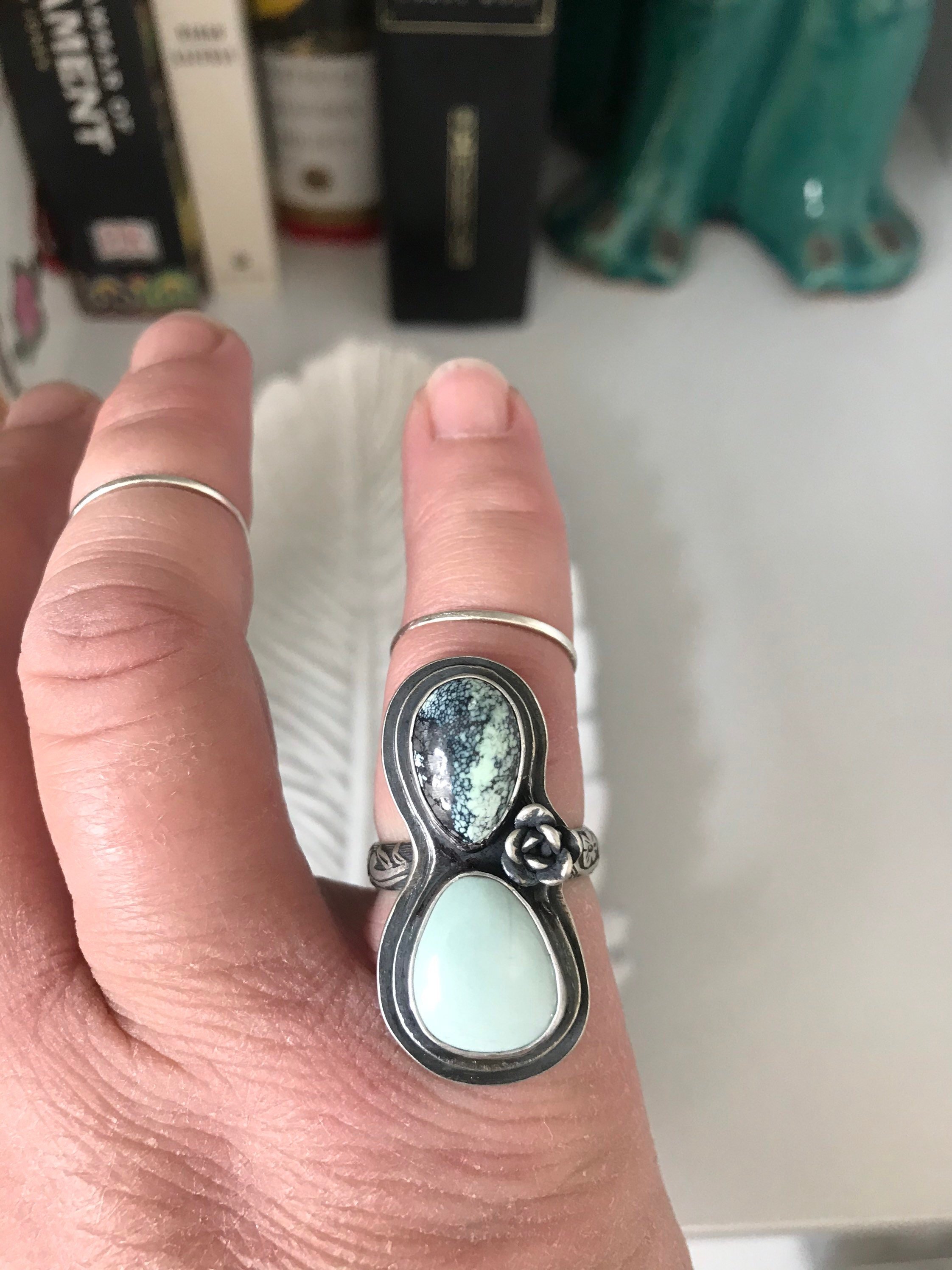 https://i.etsystatic.com/8548745/r/il/03add8/2550960900/il_fullxfull.2550960900_lojh.jpg