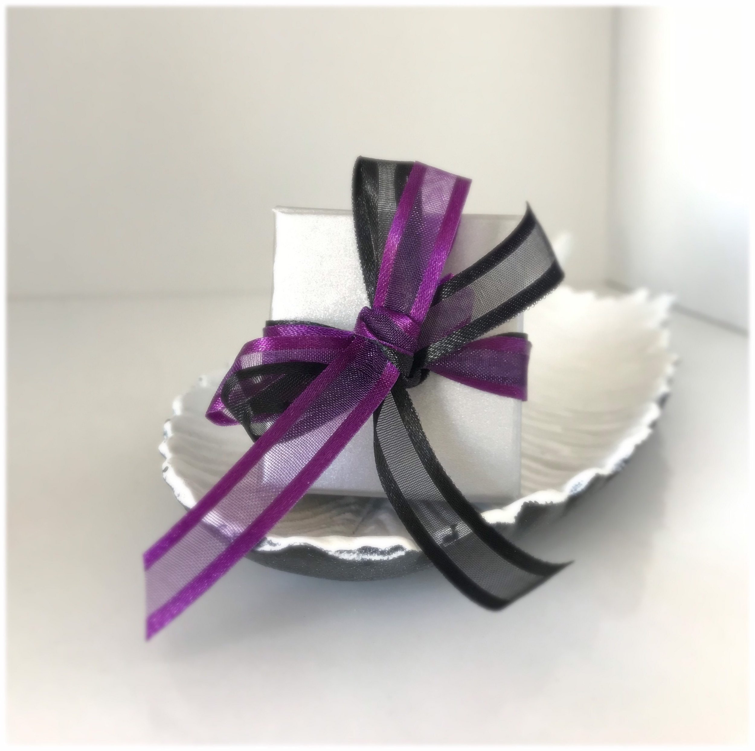 https://i.etsystatic.com/8548745/r/il/125814/2257091214/il_fullxfull.2257091214_bxt9.jpg