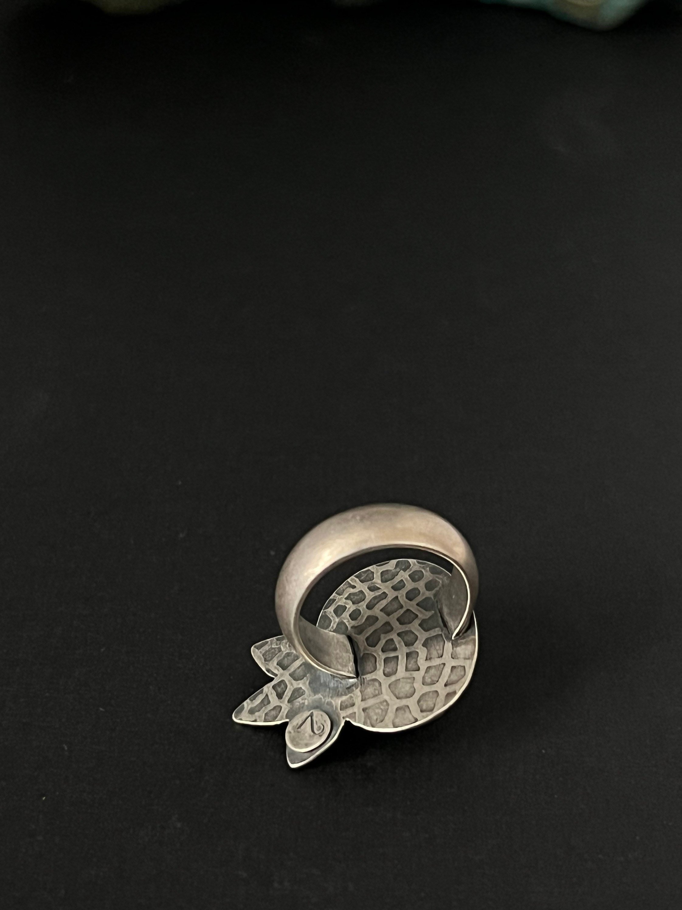 https://i.etsystatic.com/8548745/r/il/f758a3/3767312492/il_fullxfull.3767312492_avjx.jpg