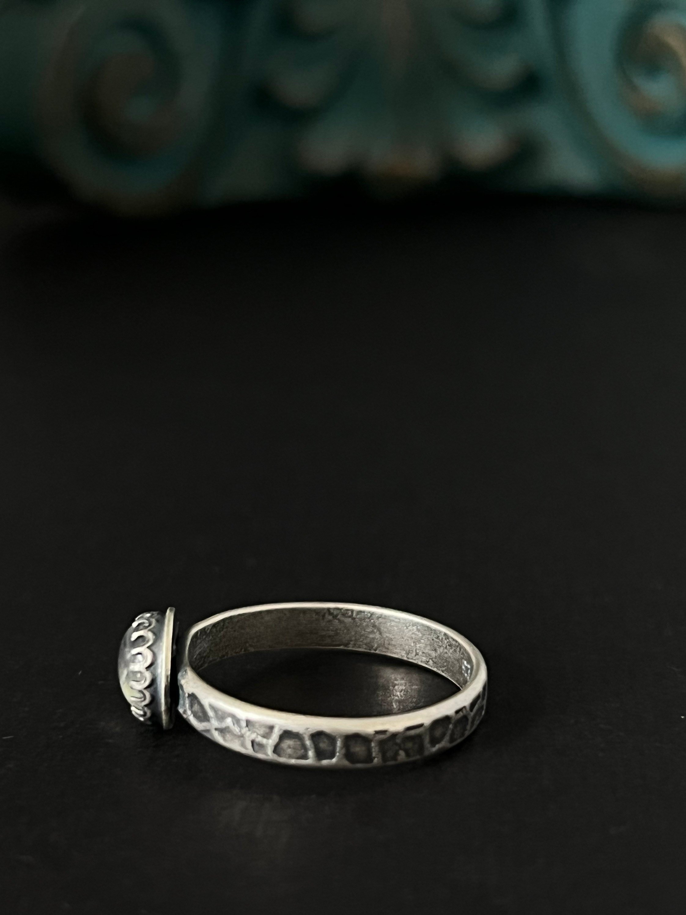 https://i.etsystatic.com/8548745/r/il/614580/3813903939/il_fullxfull.3813903939_hx0l.jpg
