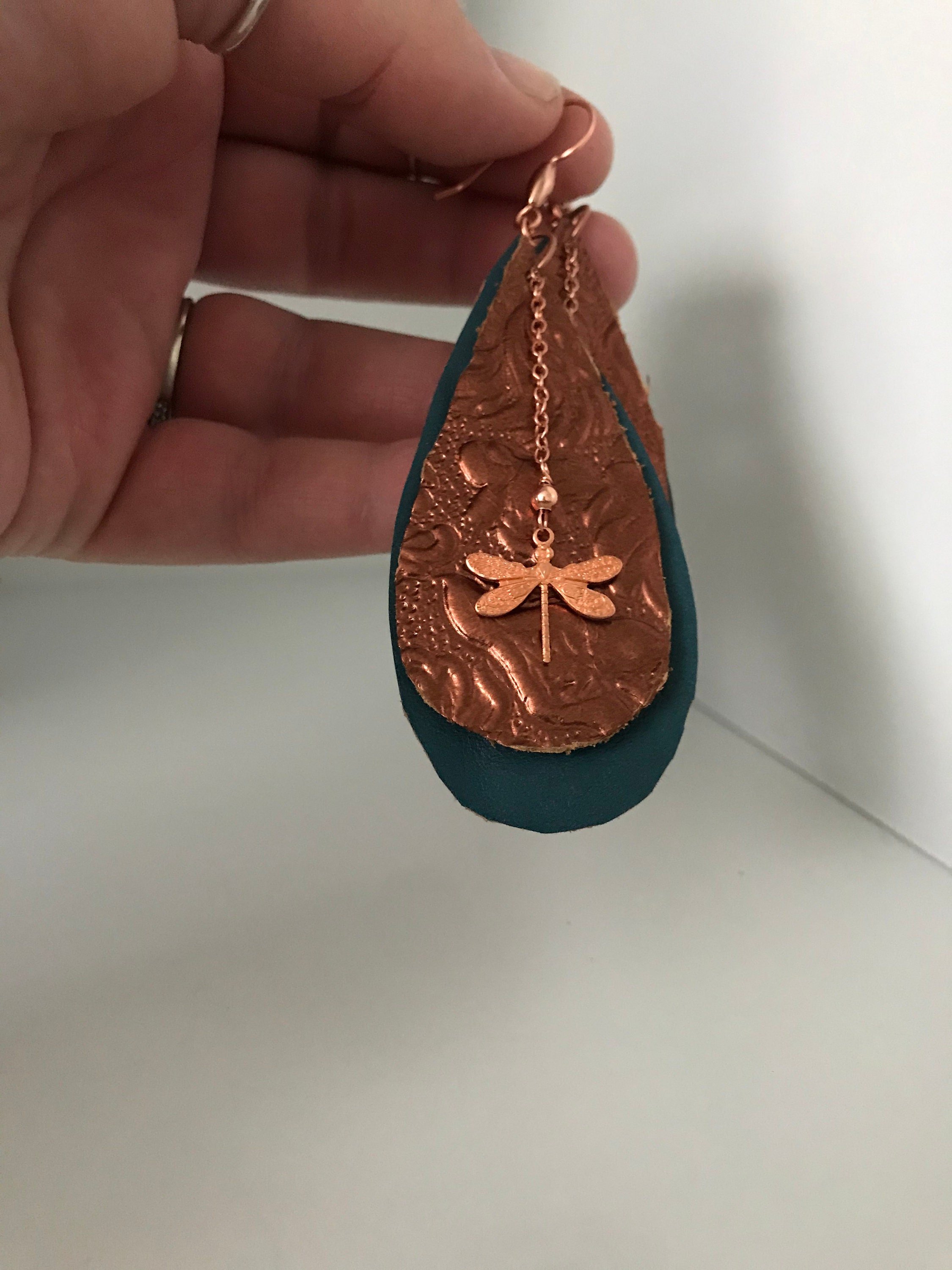 https://i.etsystatic.com/8548745/r/il/7ed757/2136437001/il_fullxfull.2136437001_e5r5.jpg