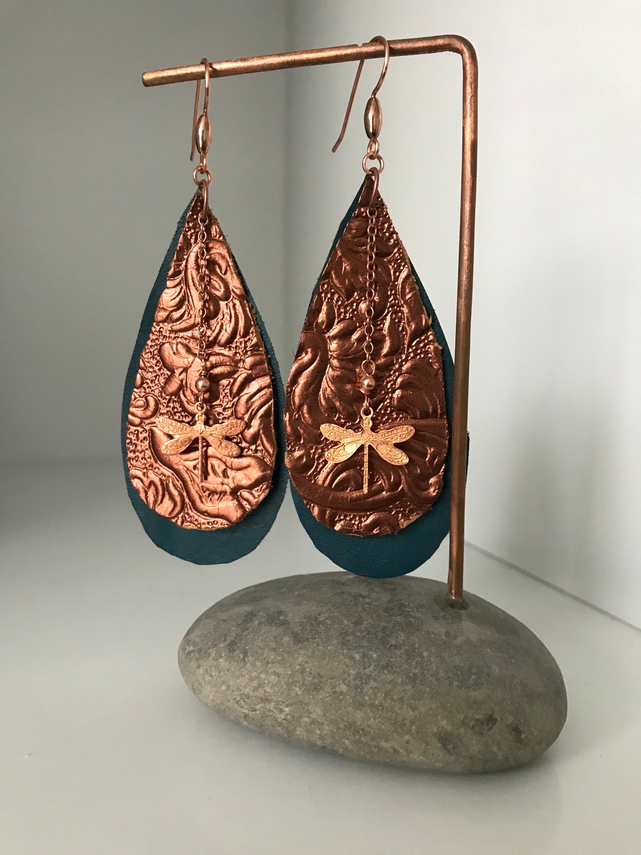 https://i.etsystatic.com/8548745/r/il/a40e9f/2088872316/il_fullxfull.2088872316_8wt9.jpg
