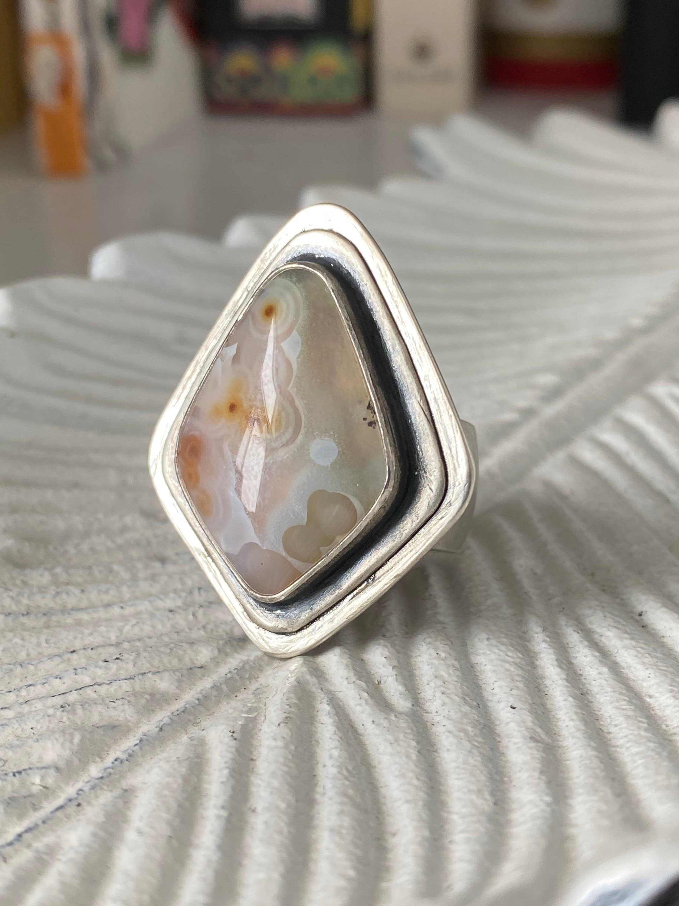 https://i.etsystatic.com/8548745/r/il/946a43/2969057878/il_fullxfull.2969057878_c4k0.jpg