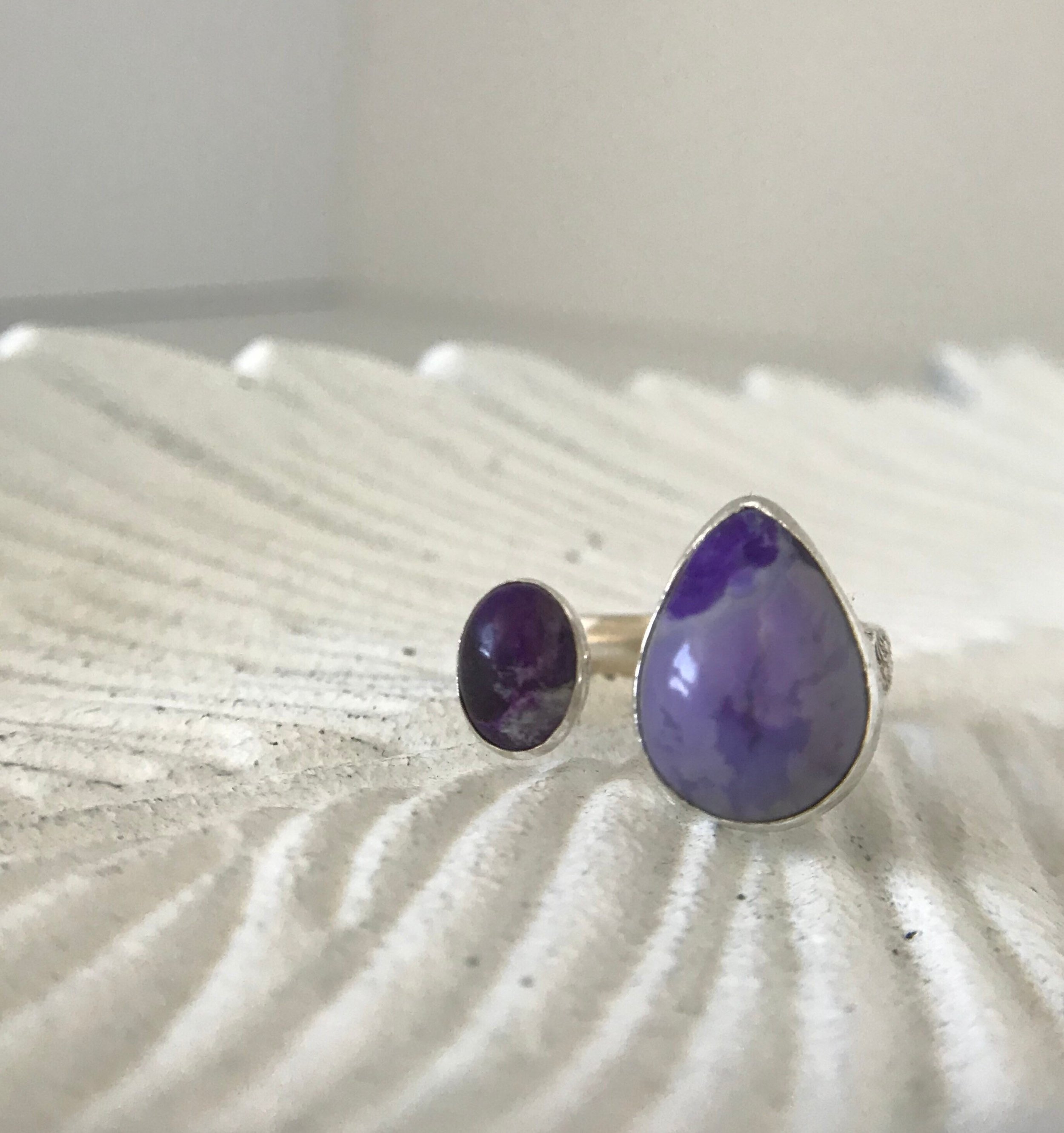 https://i.etsystatic.com/8548745/r/il/2e1633/2455243038/il_fullxfull.2455243038_6vwf.jpg