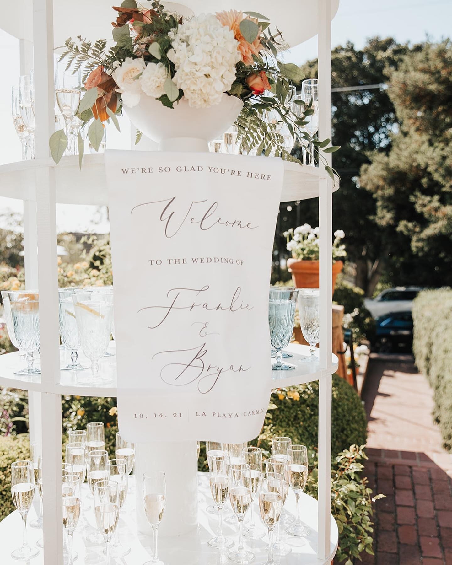 Nothing like a beautiful champagne tower to welcome you in to a beautiful Carmel wedding!! Loved designing custom signage &amp; details for this beautiful brides special day!

Planner: @atlas_designstudio 
Florals: @fleursdusoleilmonterey 
Photograph