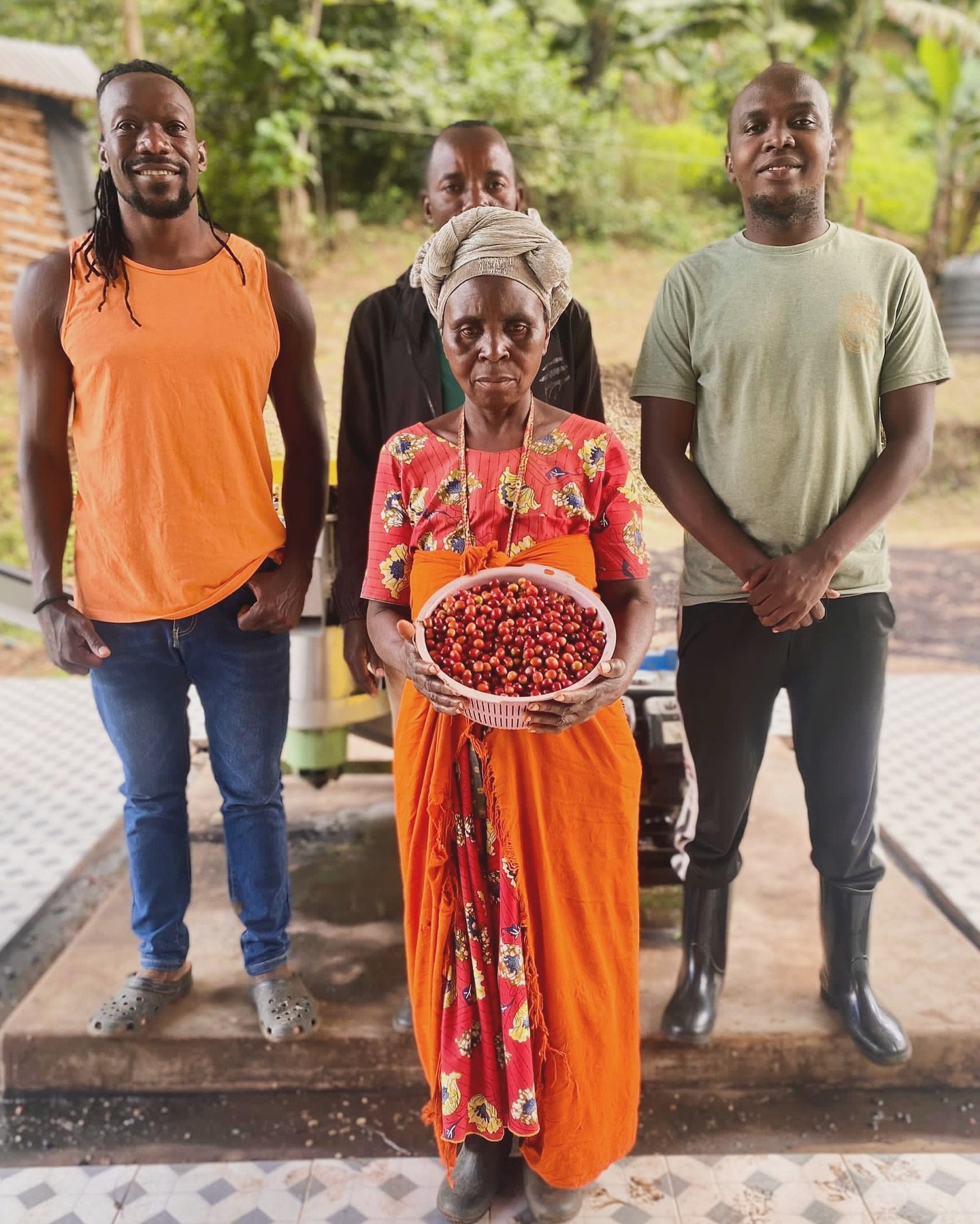 Thankful 🙏 for our Vista Bean &amp; Jenga team in the Rwenzori ⛰️. 

Celebrate the Holiday Season with gifting Vista Bean Coffee to friends and family! Now through Sunday December 1st, receive 20% off of your order of $100+. No code necessary and di