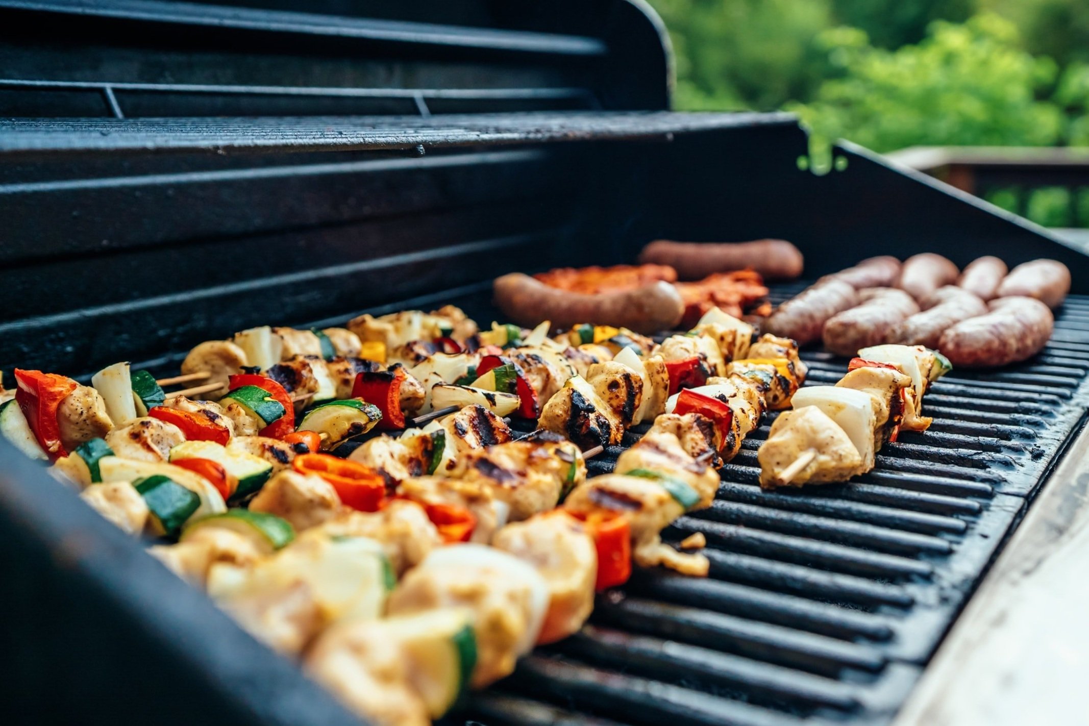 15 Ways to Save 1,000 Calories at Your Next Cookout