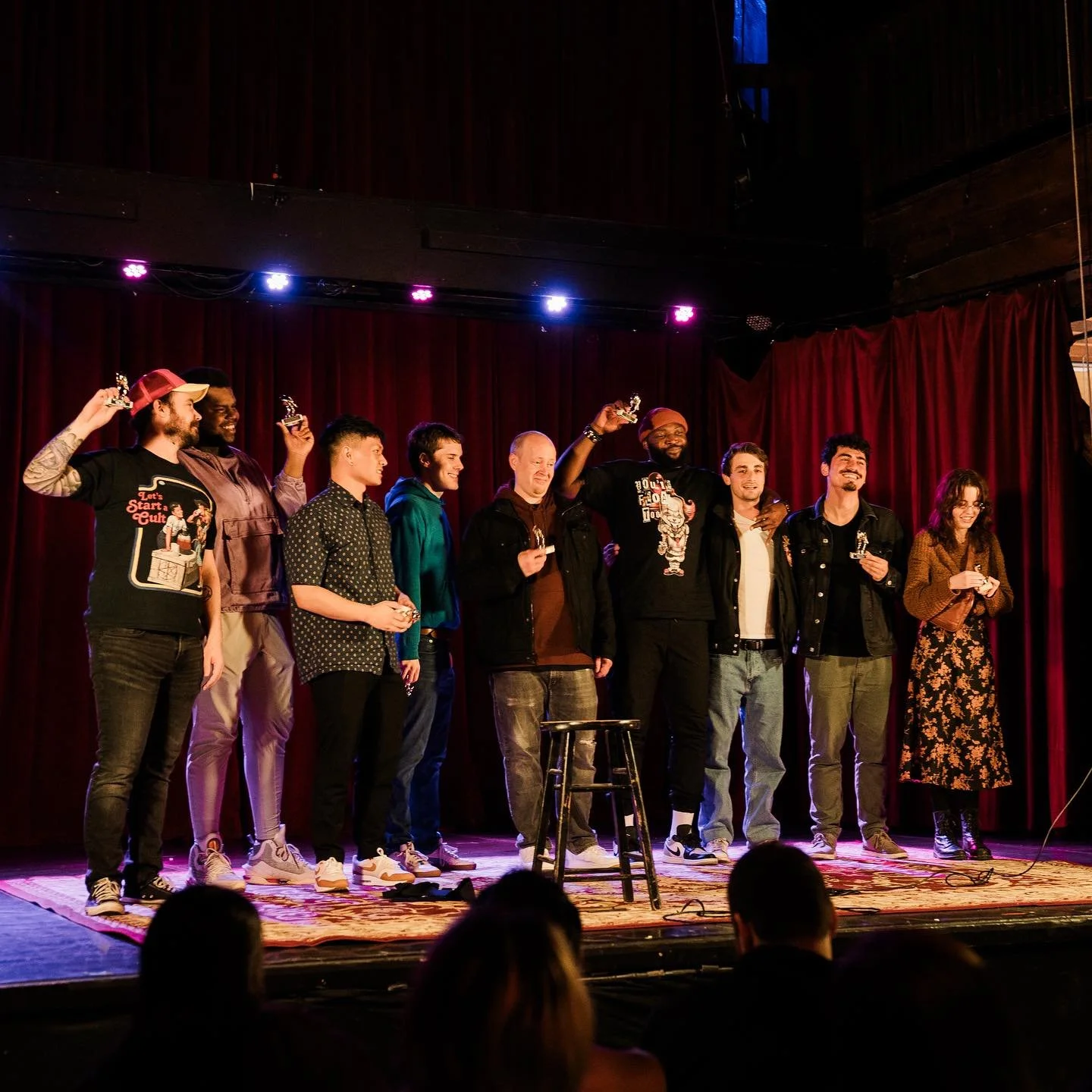 Laughs were had and everyone was a ⭐️ winner ⭐️ at the Sessions In Place Comedy Competition Showcase! 

Featuring @andrewjrivers 
Competitions champs: 
@8bitbean 
@femi_forgiato 
@banjioyewole 
@whothehellisellemaj 
@jeremyrons 
@branbran.flakes 
@mi