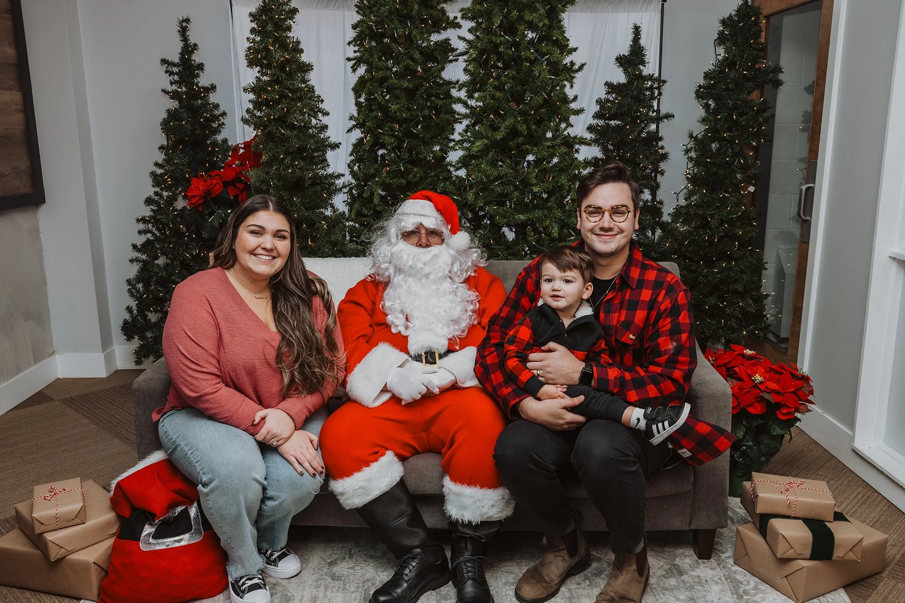 Photos with Santa_120223-109.JPG