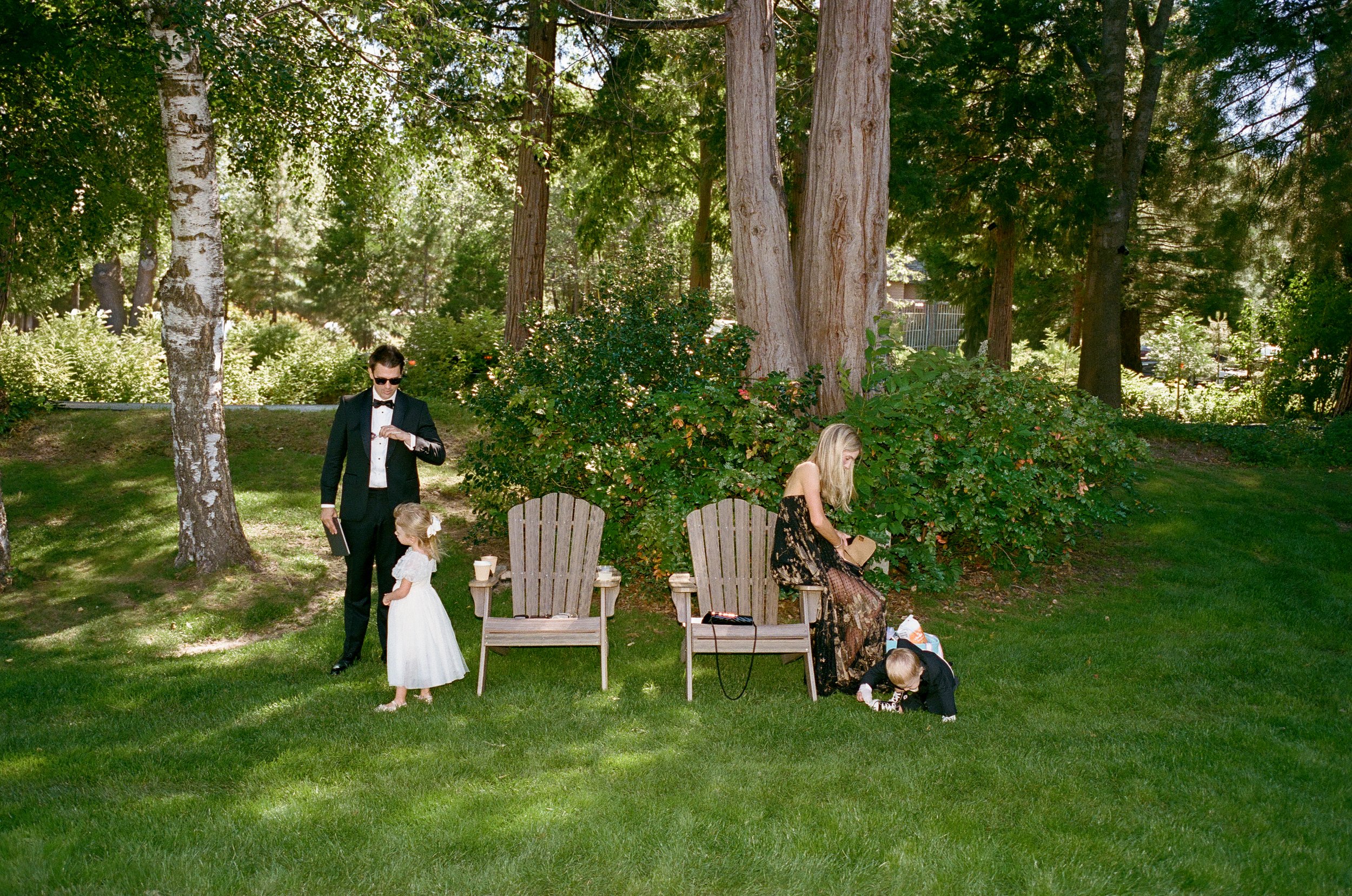 11_kelseycowley_derek&brett_wedding_saturday.jpg