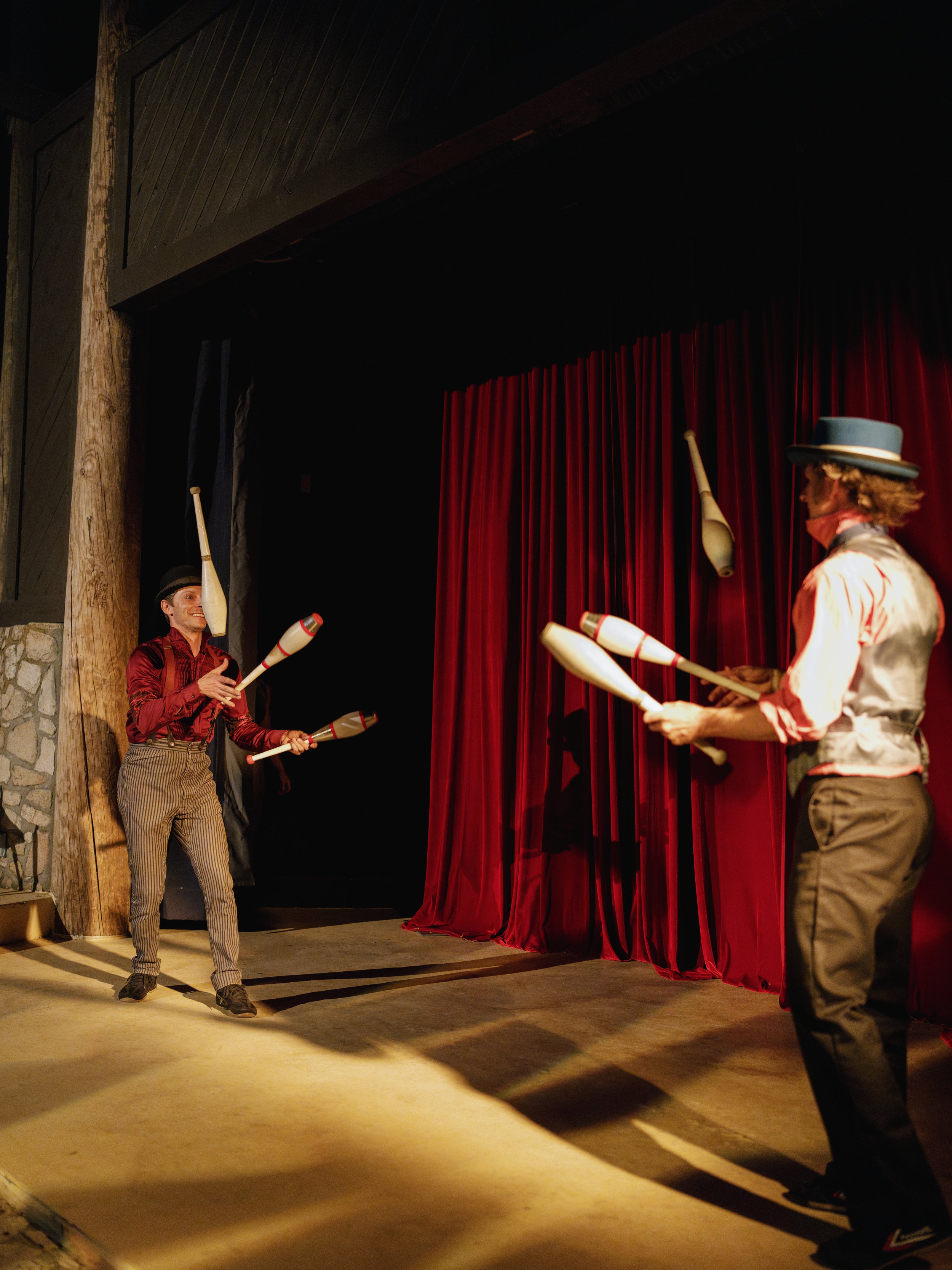 60_kelseycowley_derek&brett_rehearsalwelcome_friday.jpg