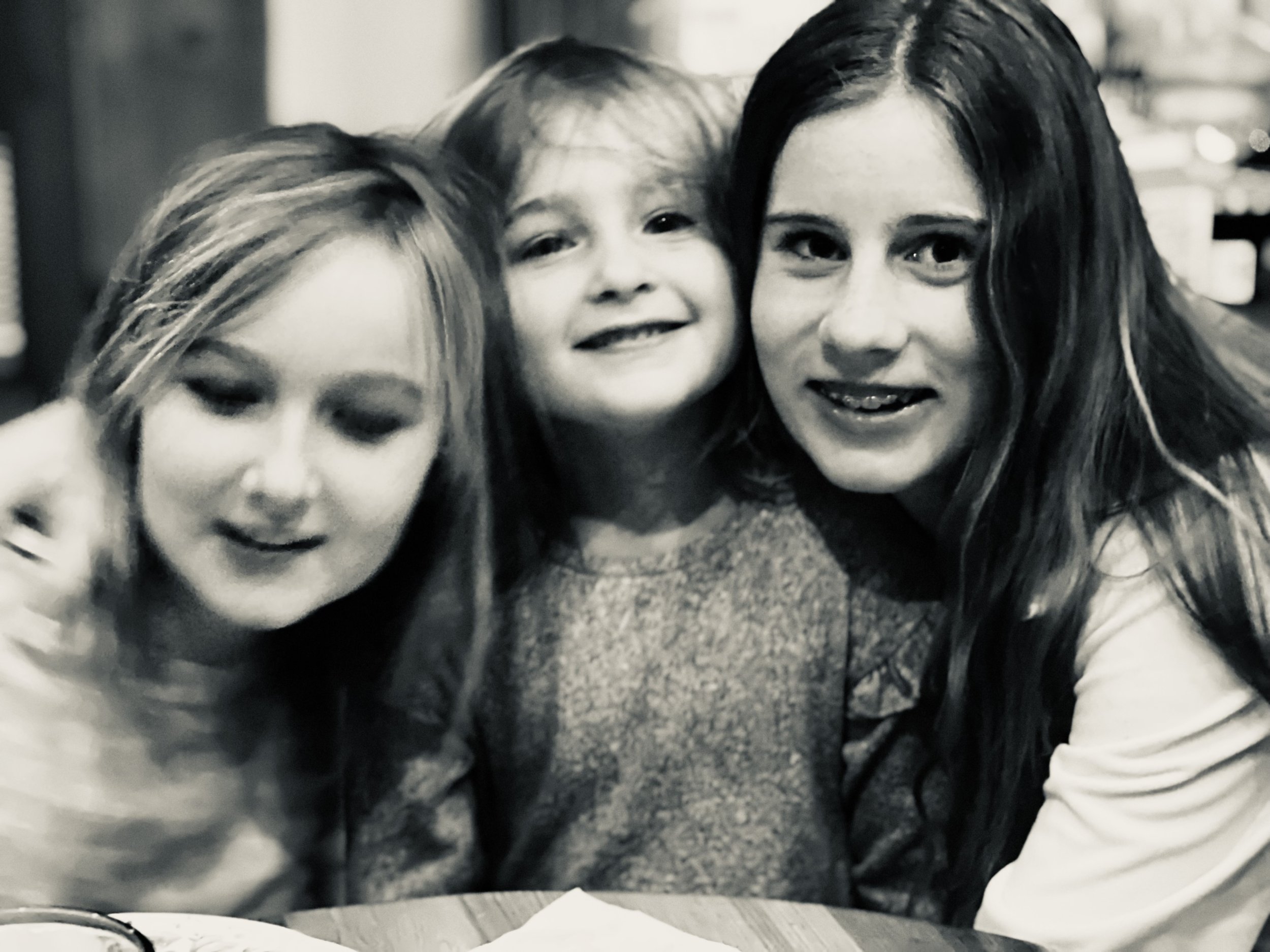Friends like sisters