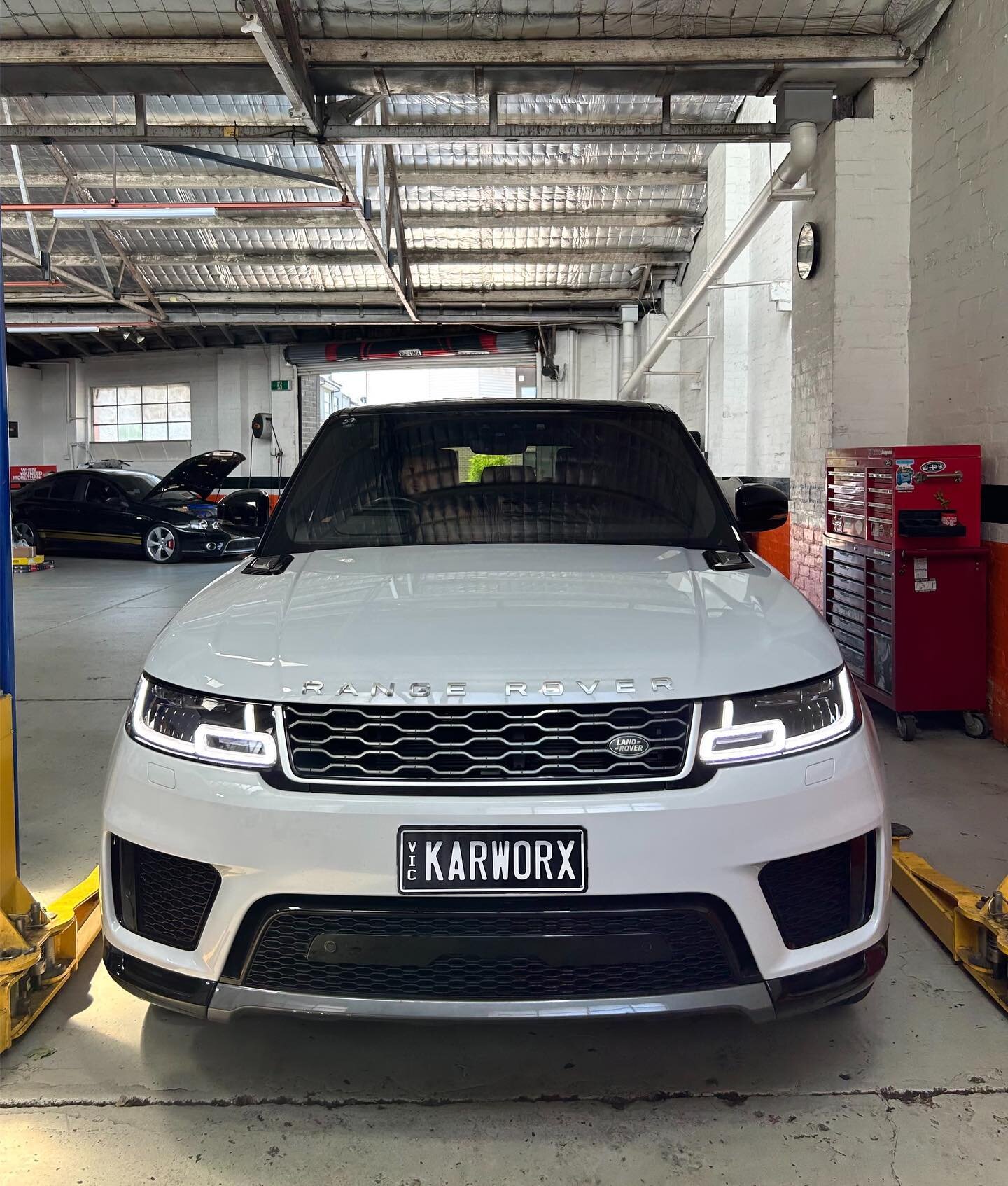 Karworx will be closed over the Easter long weekend. We will re-open Tuesday the 11th April!🐰 Wishing you a happy Easter from The Karworx Team🐣 

Book in your vehicle for a service with our qualified technicians at Karworx! 🧑&zwj;🔧Call us today t