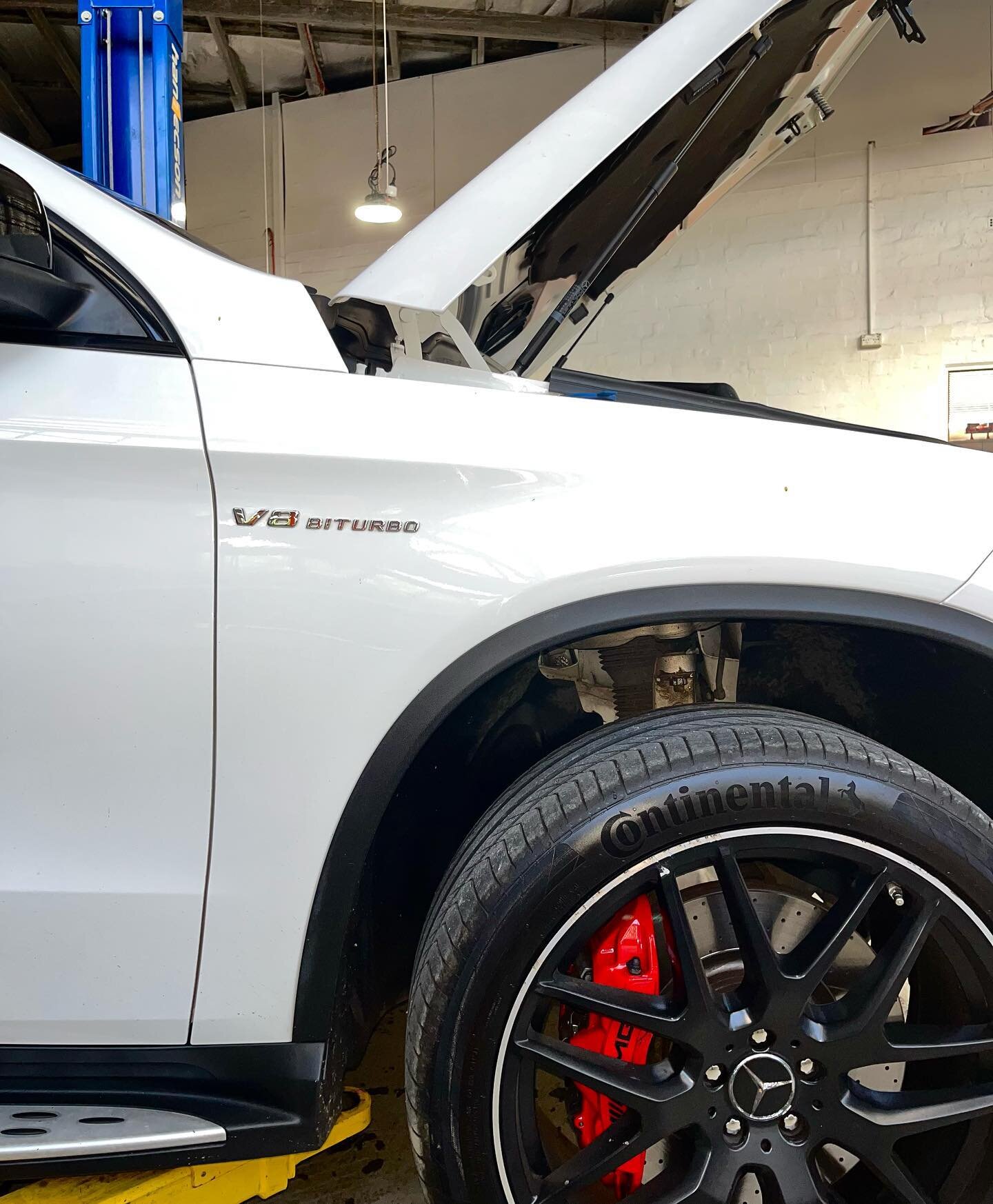 New brakes on this GLE63s 🛠 Book in your vehicle for a service and repairs with our qualified technicians at Karworx! 🧑&zwj;🔧Call us today to book in or click the link in our bio to contact us!
📞Essendon 9370 2323
📞Collingwood 9419 8721
📞Ringwo