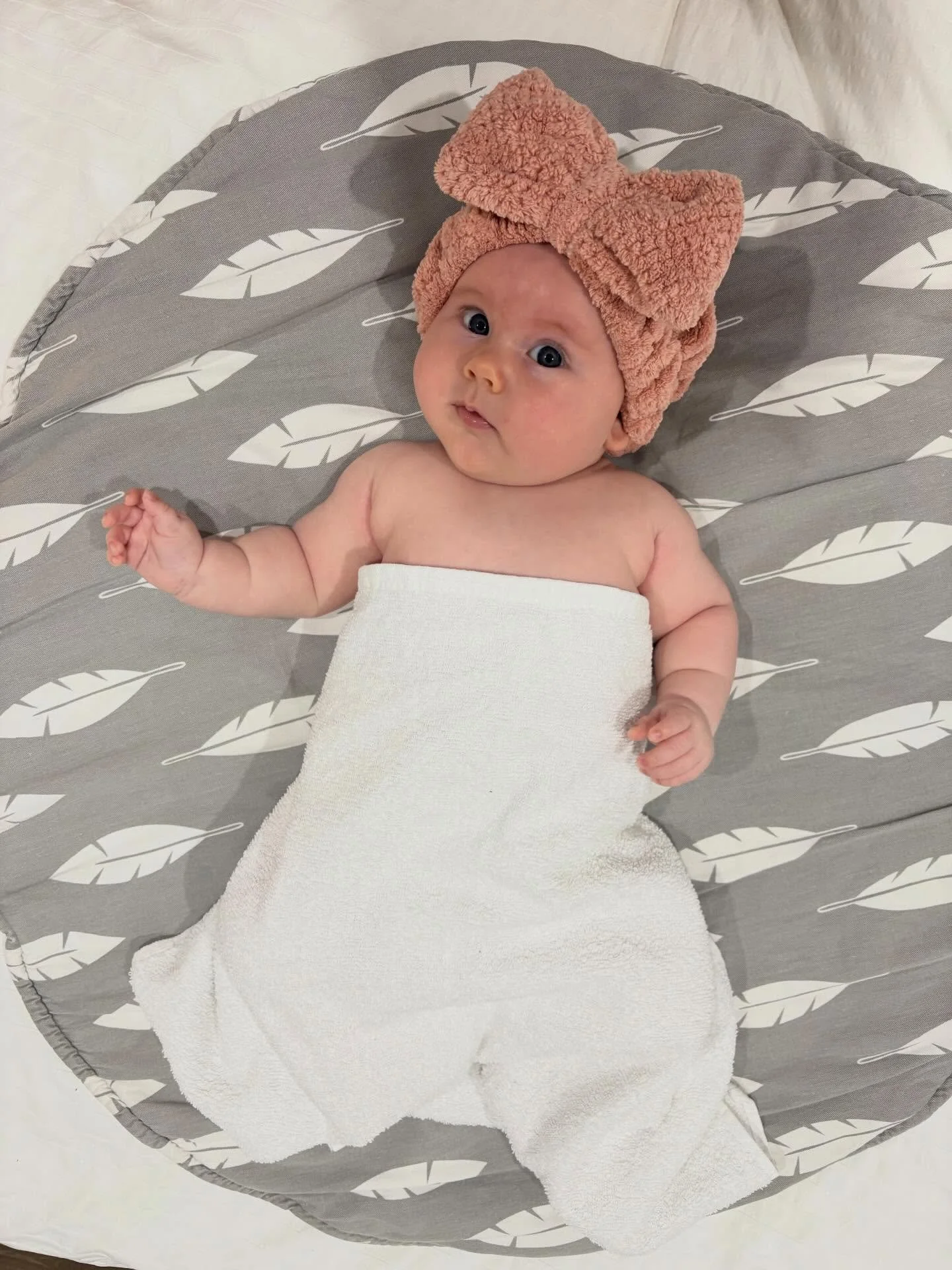 Ready for my facial mum 😍 a very belated announcement, James and I welcomed our little girl Billie Isla Browne 3 months ago (wow time goes fast). Absolute cutie even when we&rsquo;re sleep deprived 🤪🥰