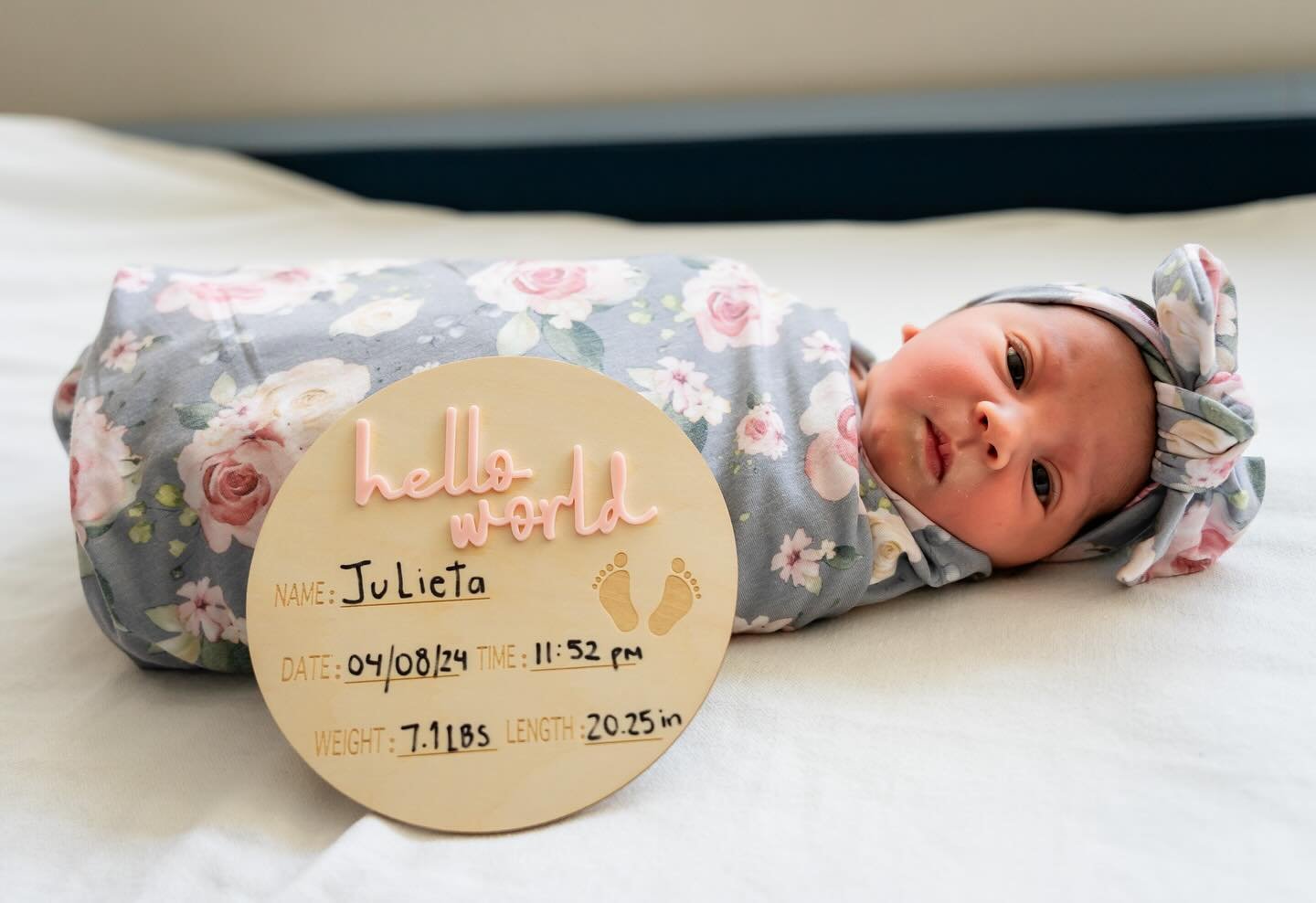 Fly Baby Fly ✈️🩷
&bull; 
&bull;
#planephotos #newbornphotography #babyphotography #babylovers #newbornprops #newbornplane #planephotography #babiesofinstagram #newbornprops #southfloridaphotographer #teamphotographer #browardphotographer #palmbeachp