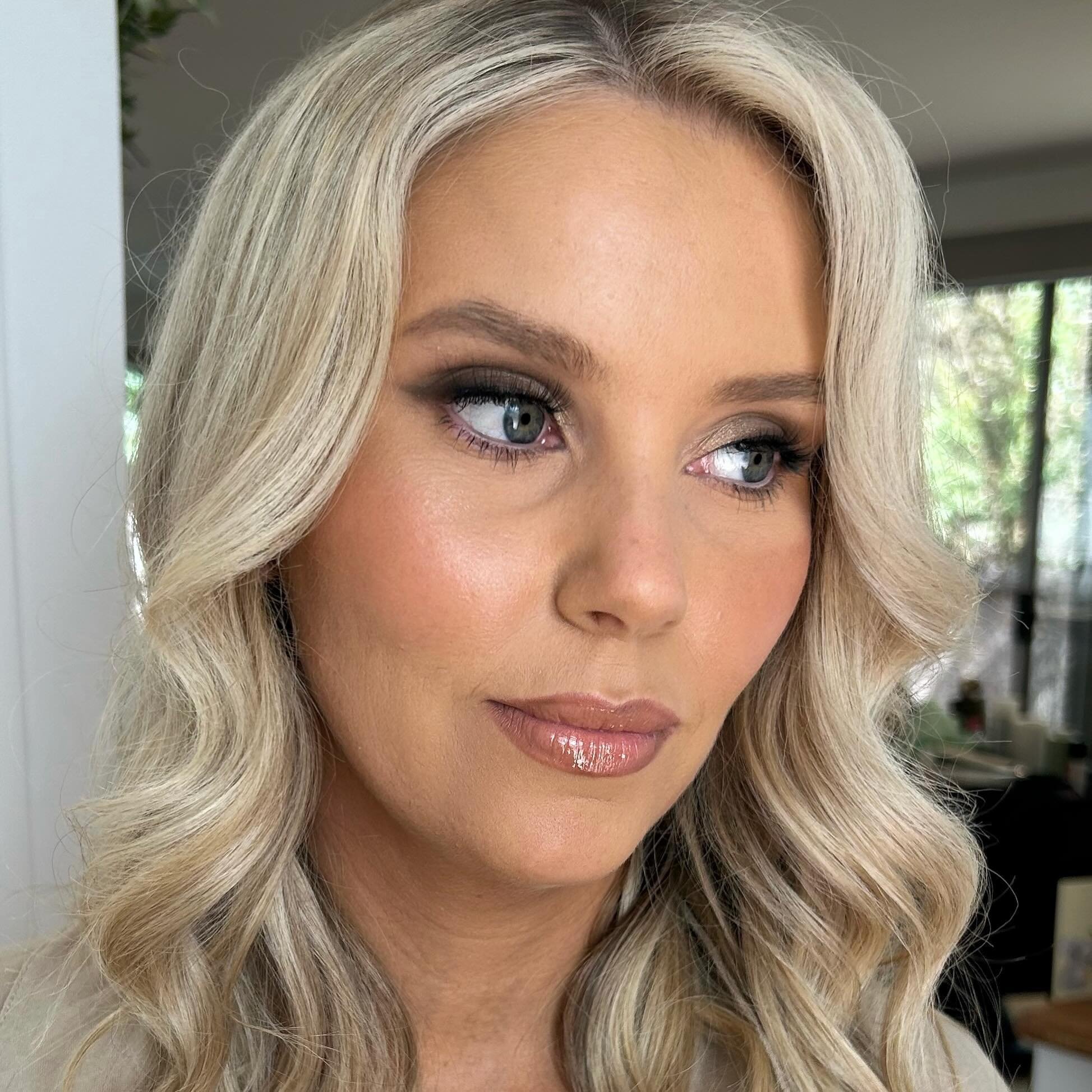 Hello there! It&rsquo;s been a hot minute but I am back.
Well, I&rsquo;ve been here all along still connecting &amp; making up you beautiful humans however I&rsquo;ve really taken a step back from social media since we bought a house, had a crazy sum