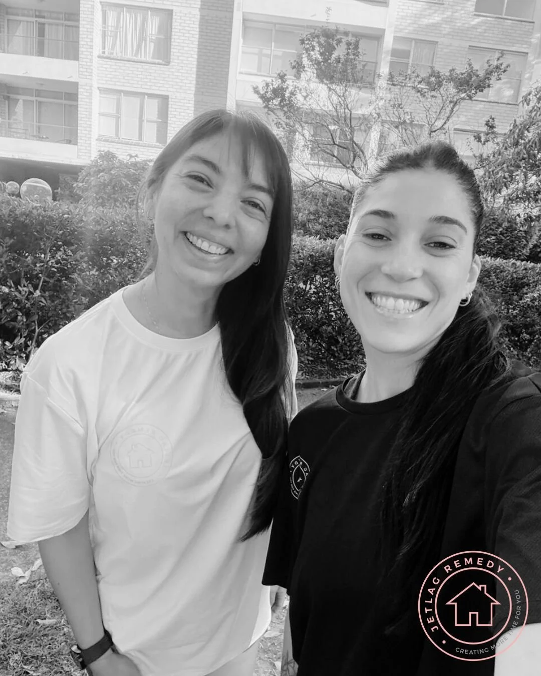 β¨Meet Mila anda Daniβ¨
What are 3 interesting facts about you?
π We're from Argentina ππ¦π·
π We both love being greeted by your pets when we arriveπΎ
π We like to go for a run ππ»‍βοΈ
What is the 1 cleaning product/equipment you CANNOT liv