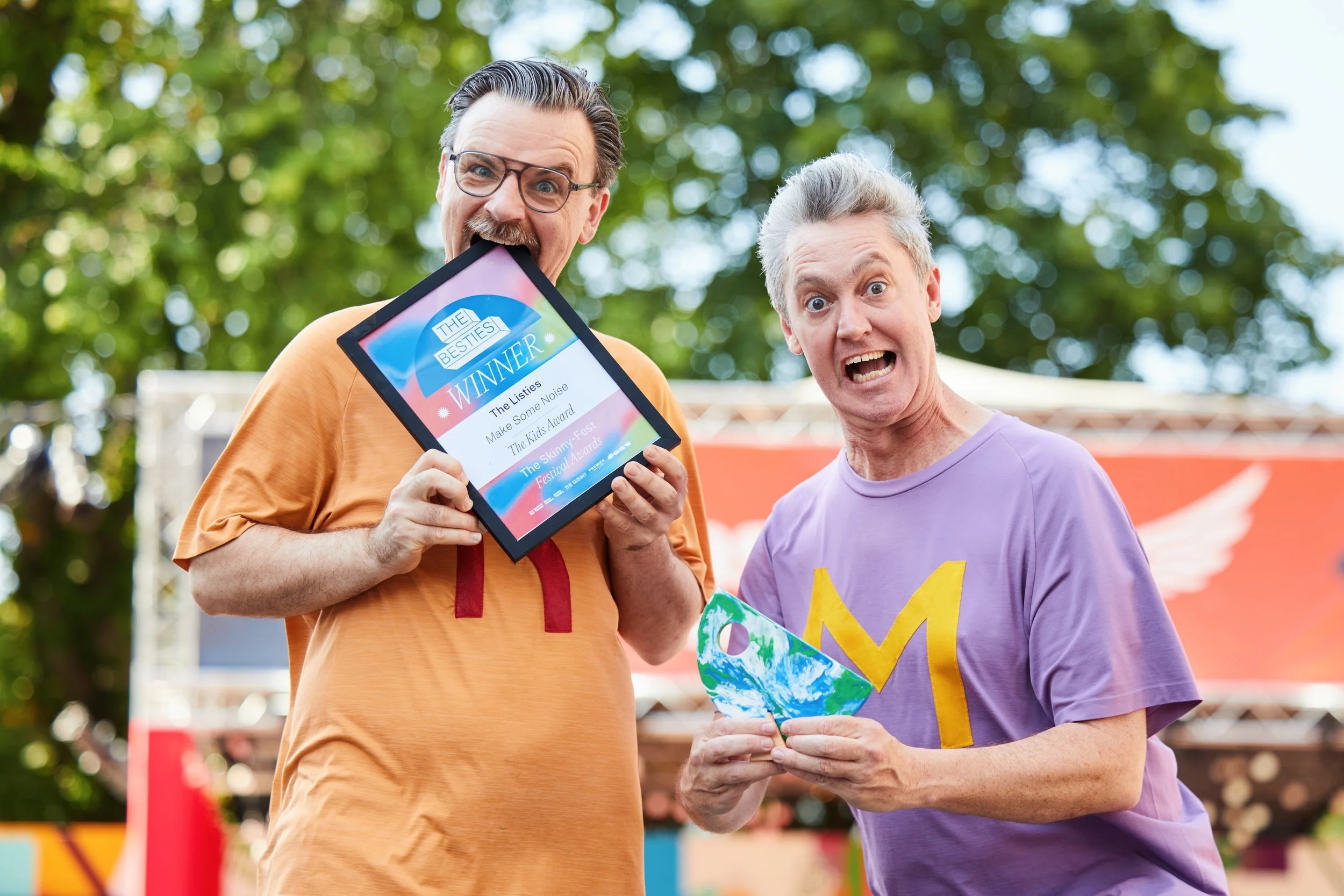 The Listies win a Bestie Award