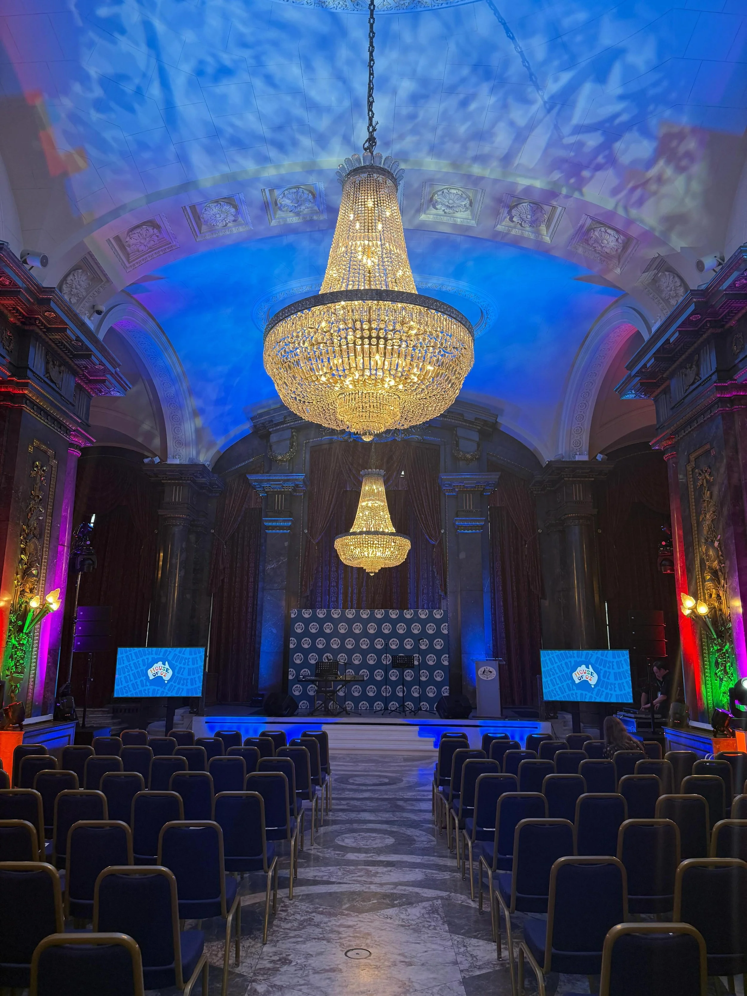 About last night...🍾🥂

We took over Australia House to launch our Edinburgh Fringe Festival programme and celebrate our amazing family of Aussie artists in London 🎉 &hearts;️

With incredible performances from artists and shows we&rsquo;re support