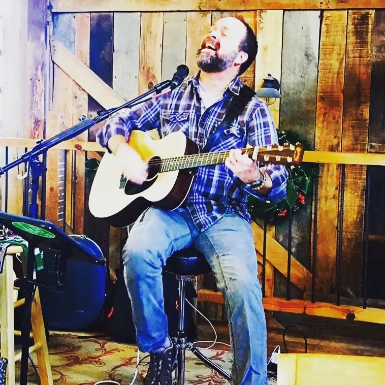 Live Music with Lenny Burridge