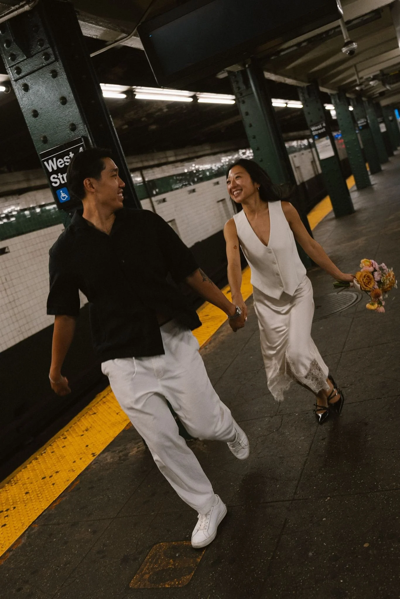 Sneak A+J-19_websize.jpg