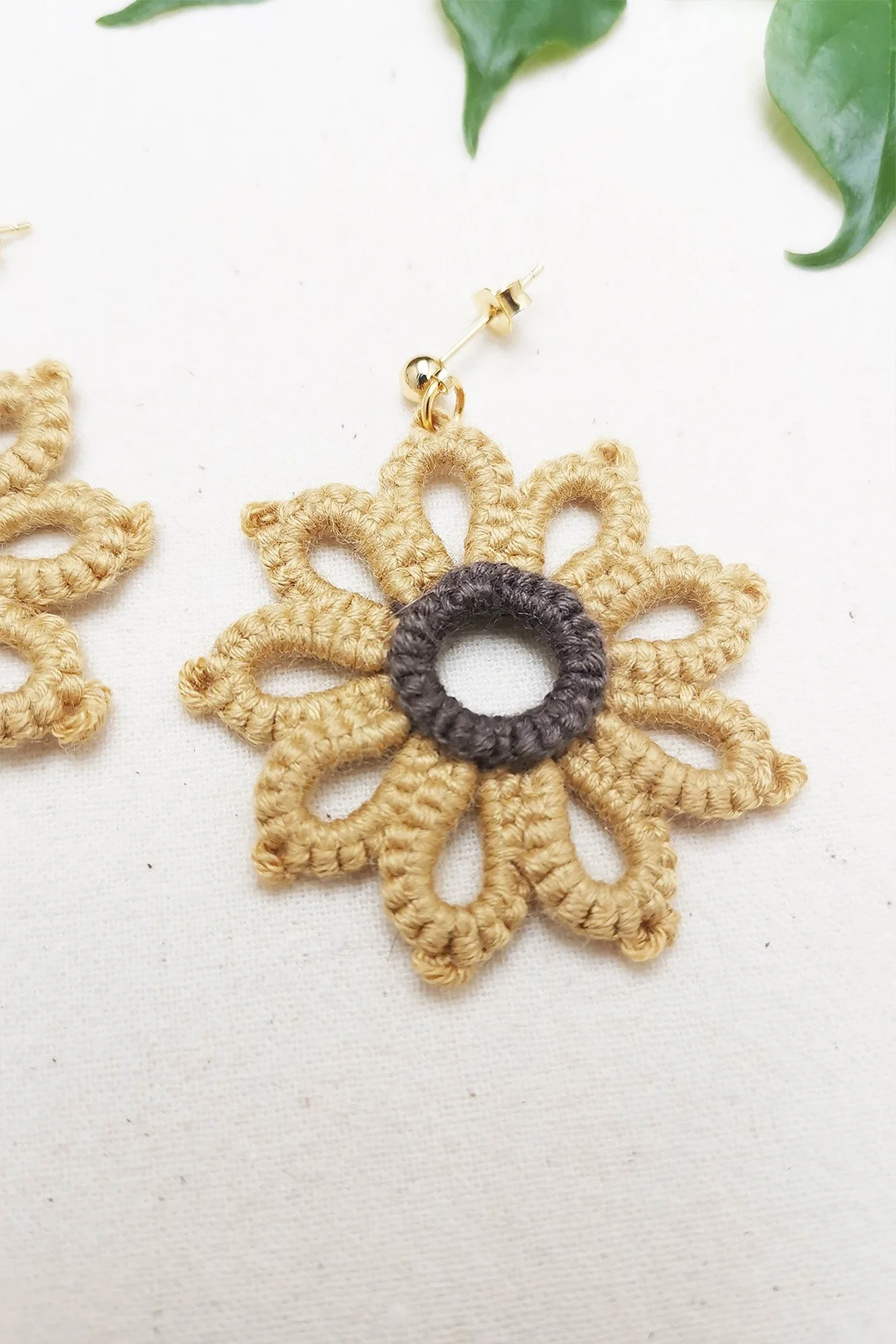 Retro Aesthetic Handmade Sunflower Earrings