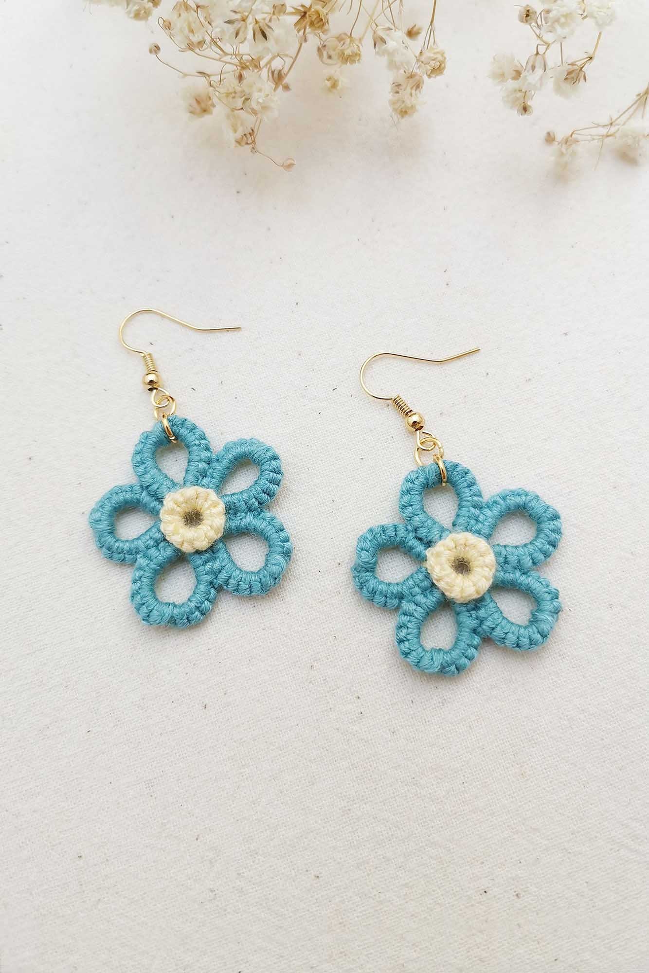 cute trendy retro earrings