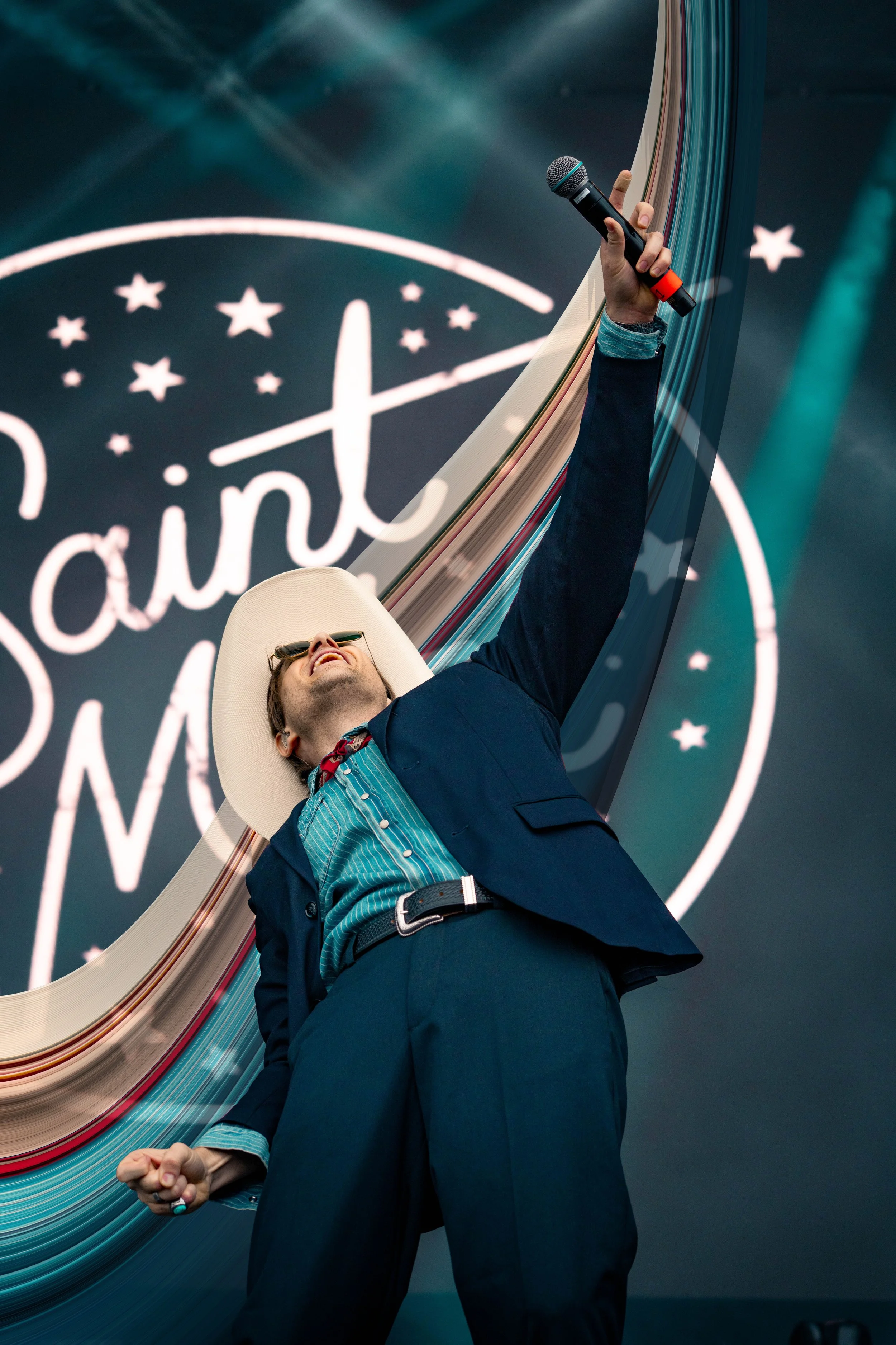 saintmotel1.jpg