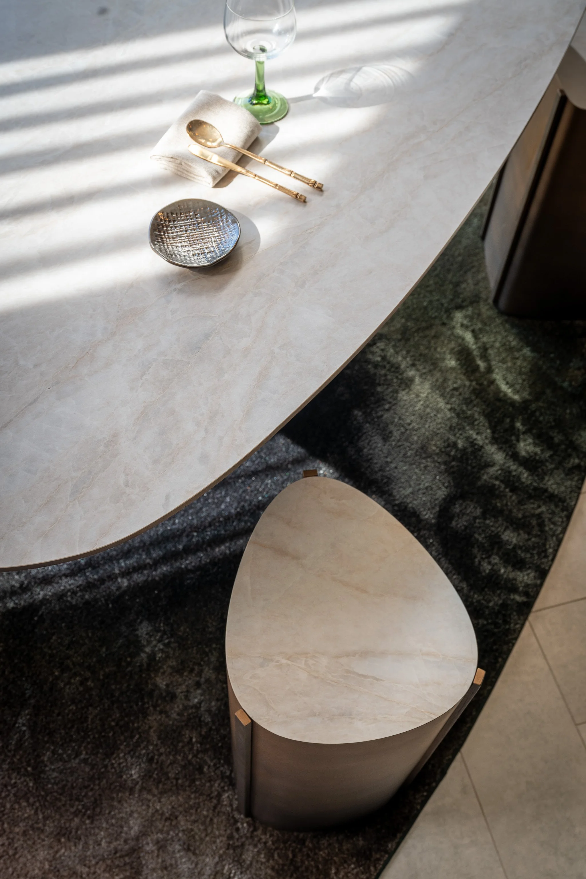 Hidden gems table | Tablez