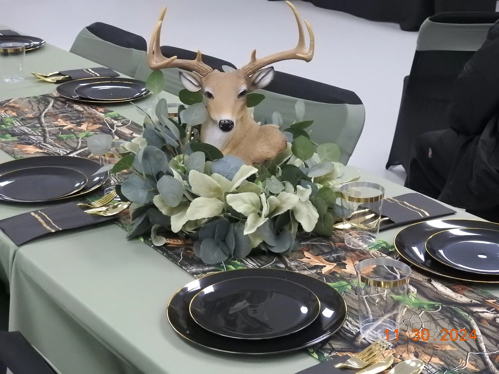 Centerpiece for the Hunter